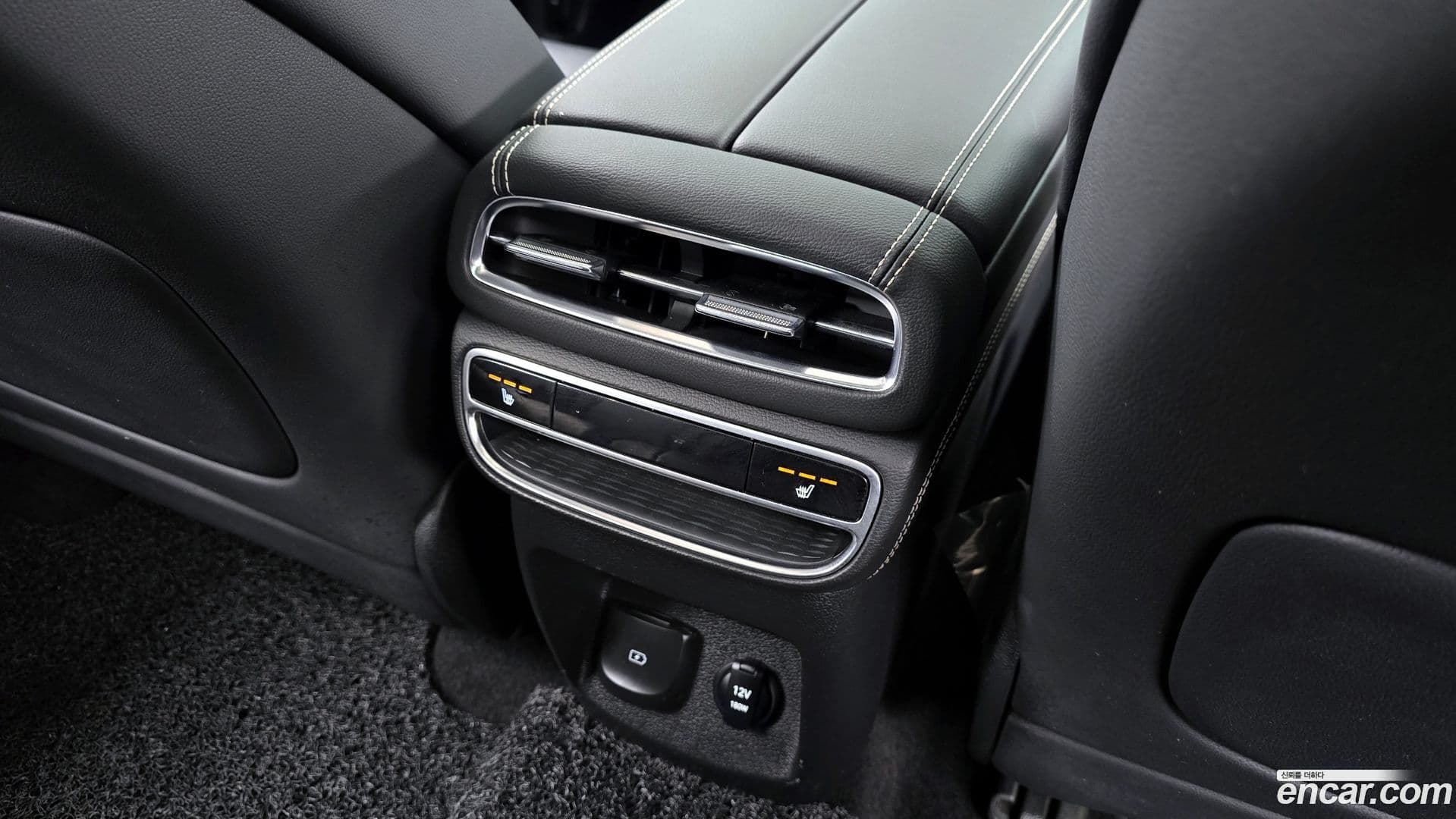 Main__Slider__Photo:GV80 Genesis 2021.4-18