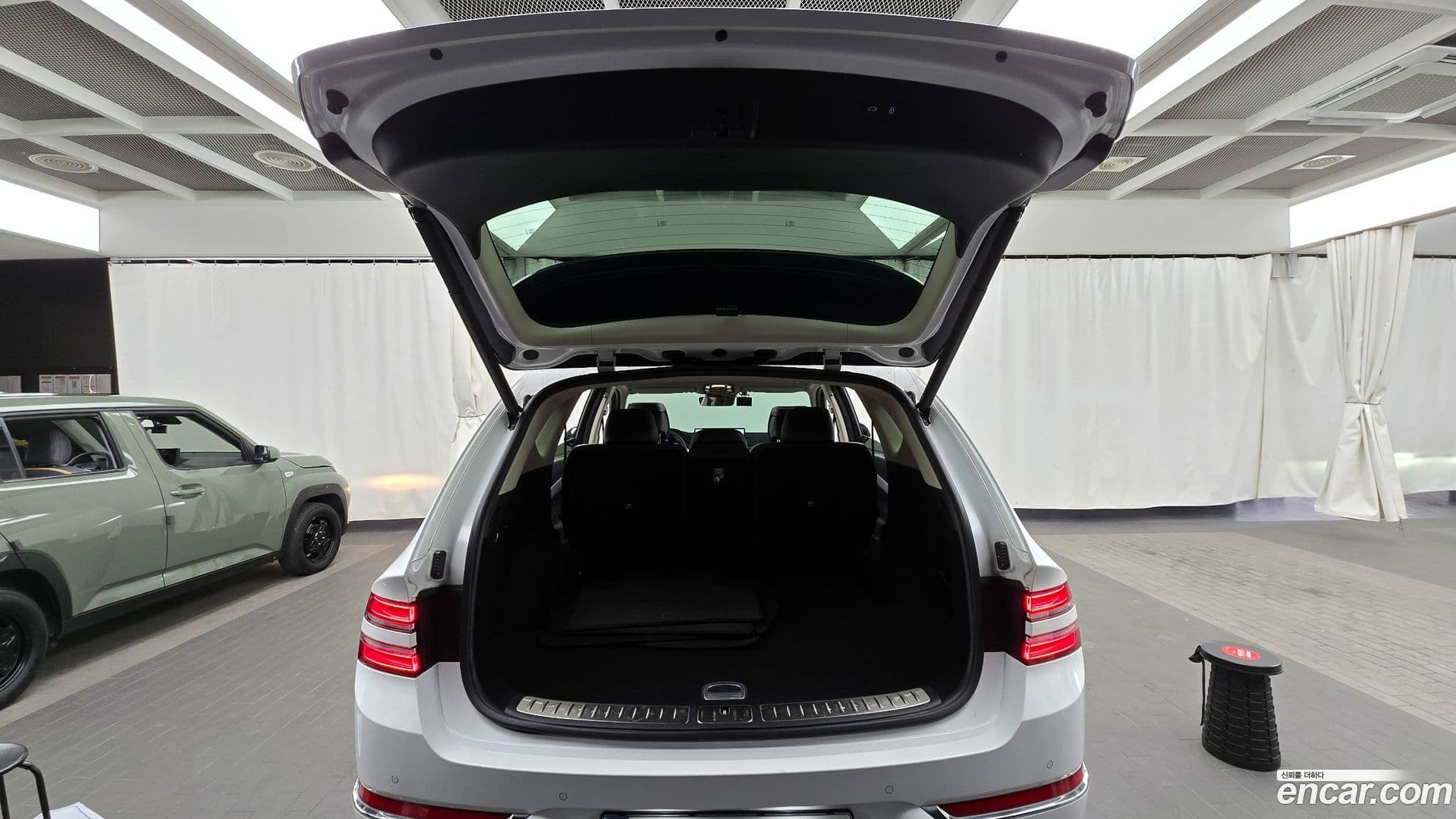 Main__Slider__Photo:GV80 Genesis 2021.4-19