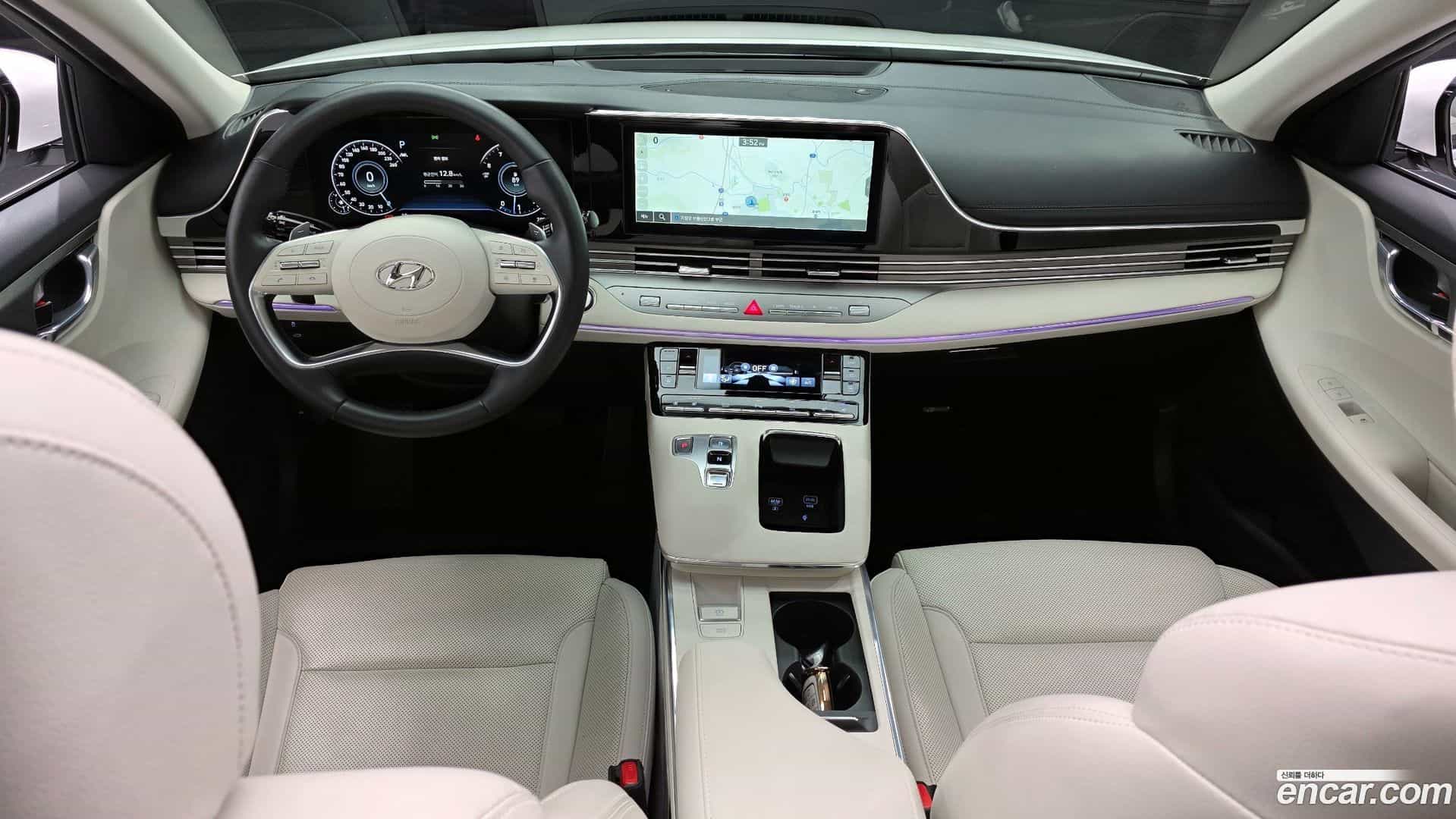 Grandeur Hyundai 2021.11-INNER-007
