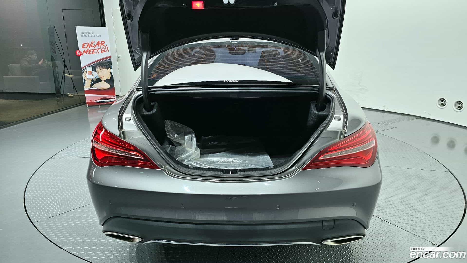 CLA-Class Mercedes-Benz 2017.0-OPTION-024