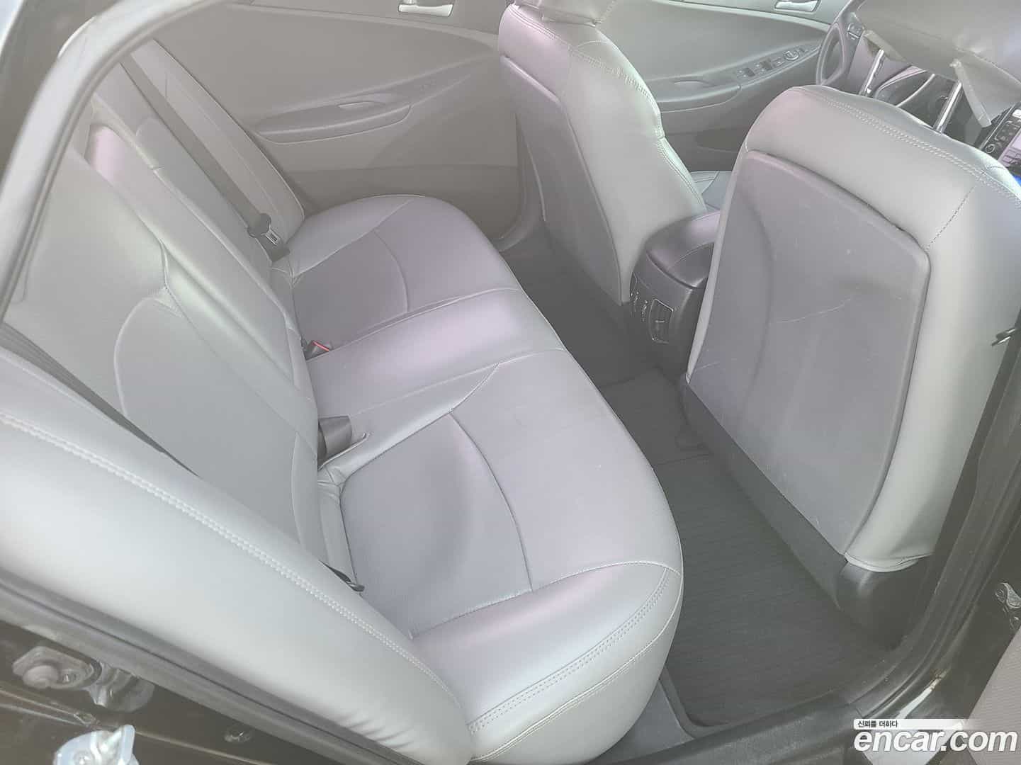 Sonata Hyundai 2011.10-INNER-010