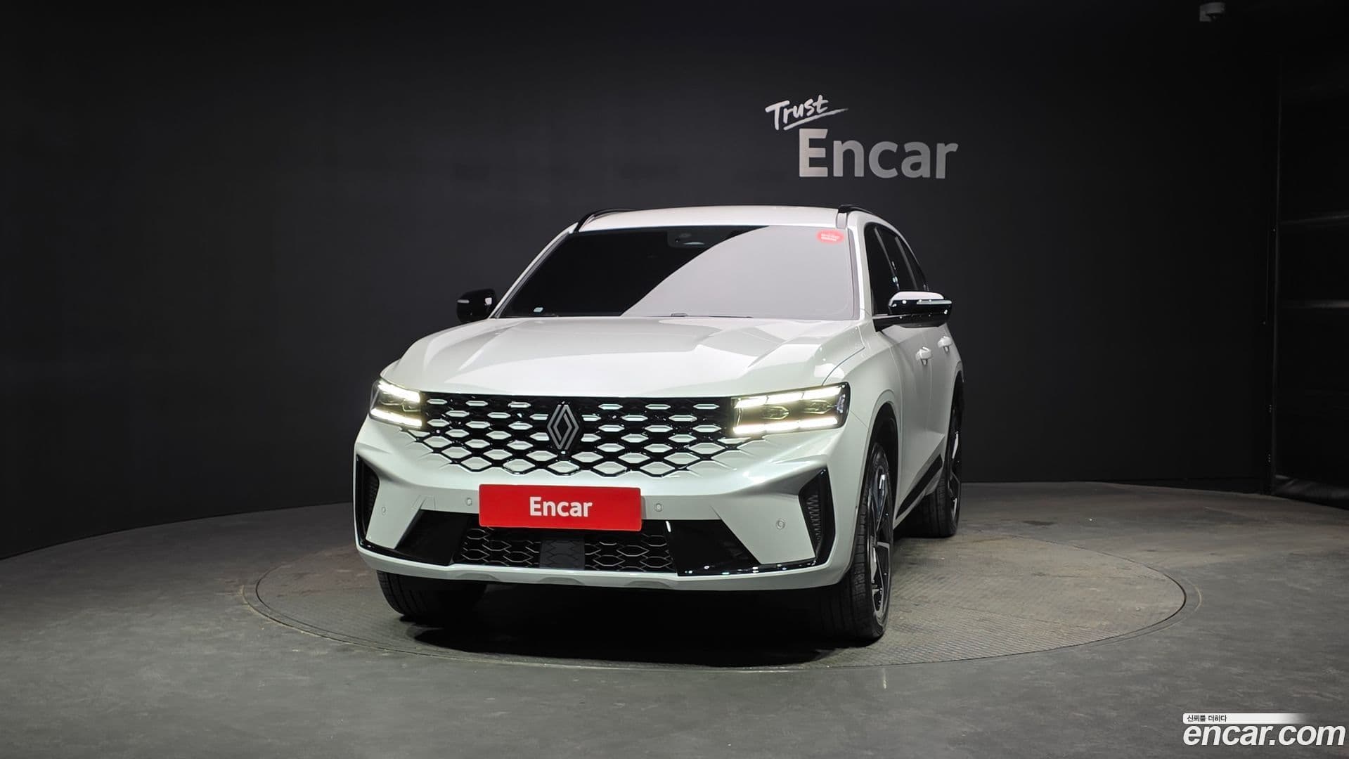 Main__Slider__Photo:Grand Koleos Renault-KoreaSamsung 2025.4-2