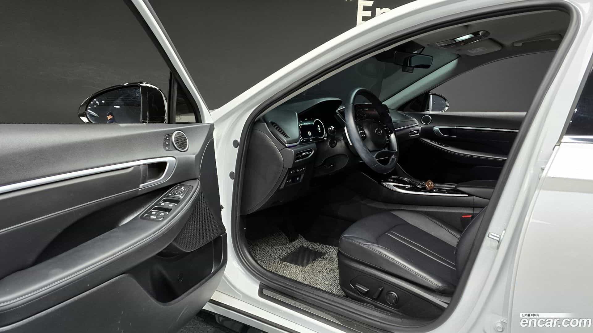 Sonata Hyundai 2021.11-OPTION-015