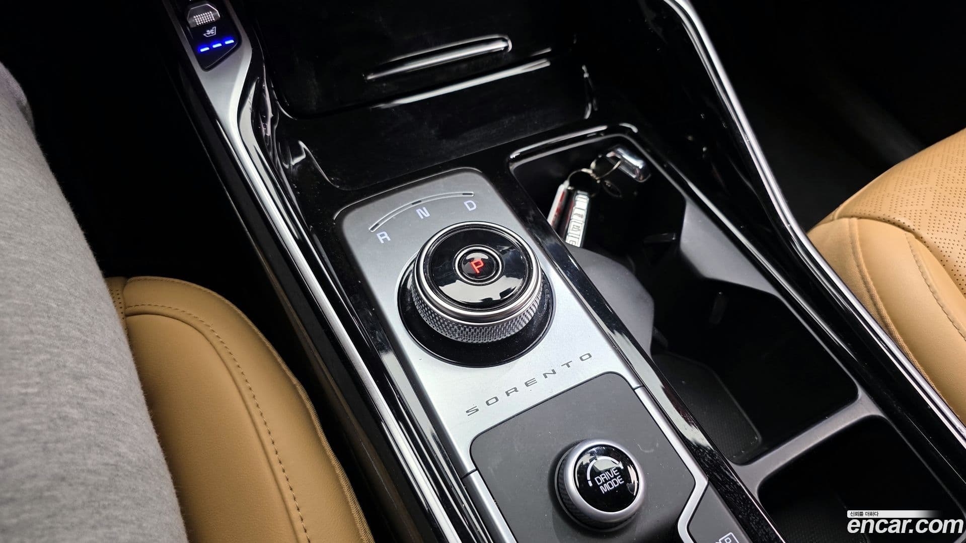 Main__Slider__Photo:Sorento Kia 2020.9-8