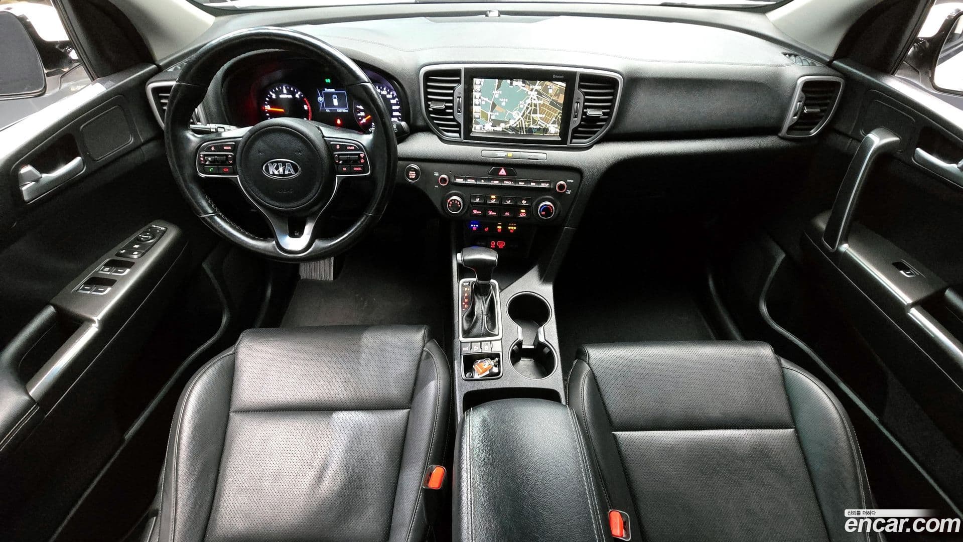 Main__Slider__Photo:Sportage Kia 2017.11-6