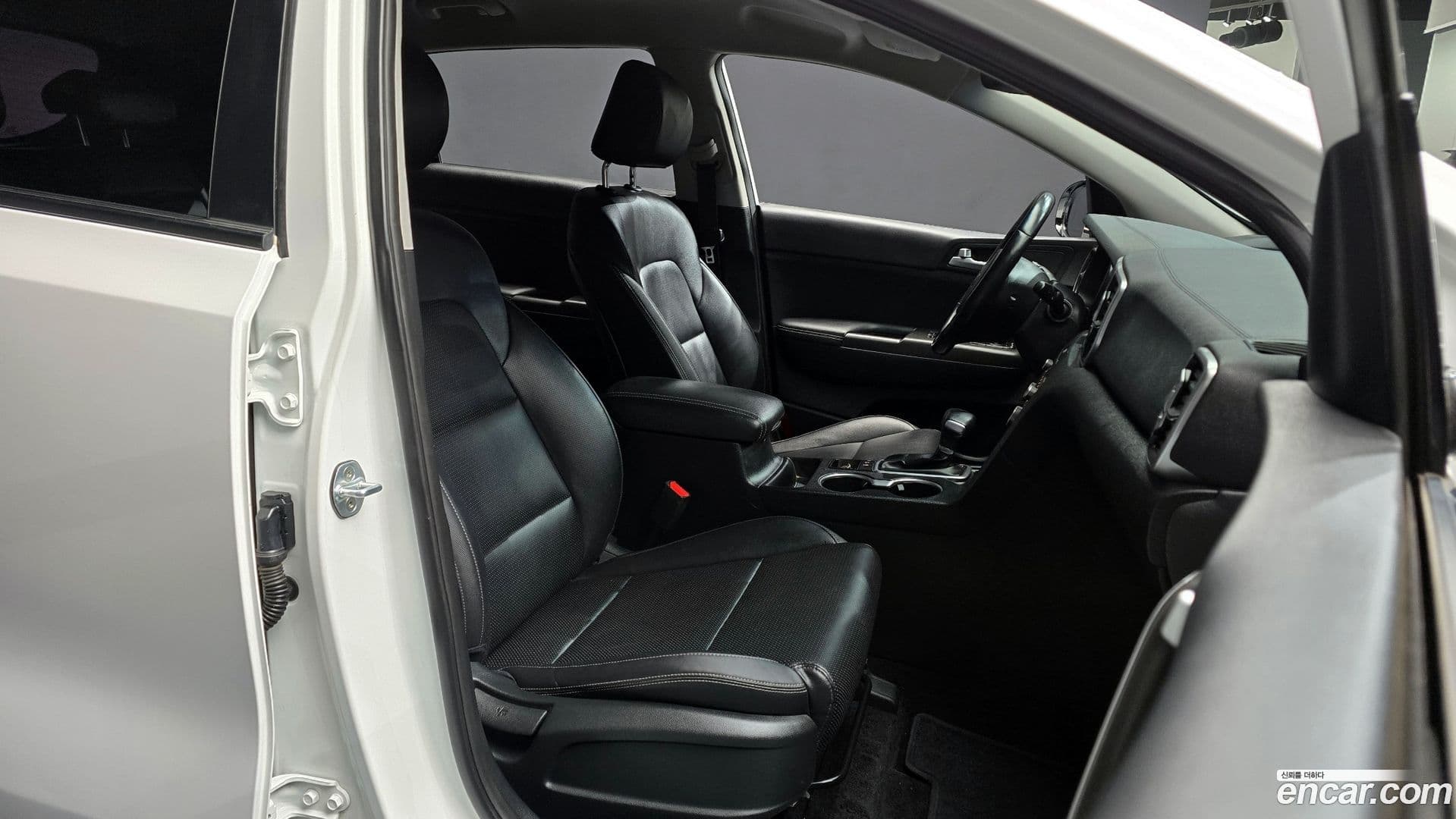 Main__Slider__Photo:Sportage Kia 2017.11-9