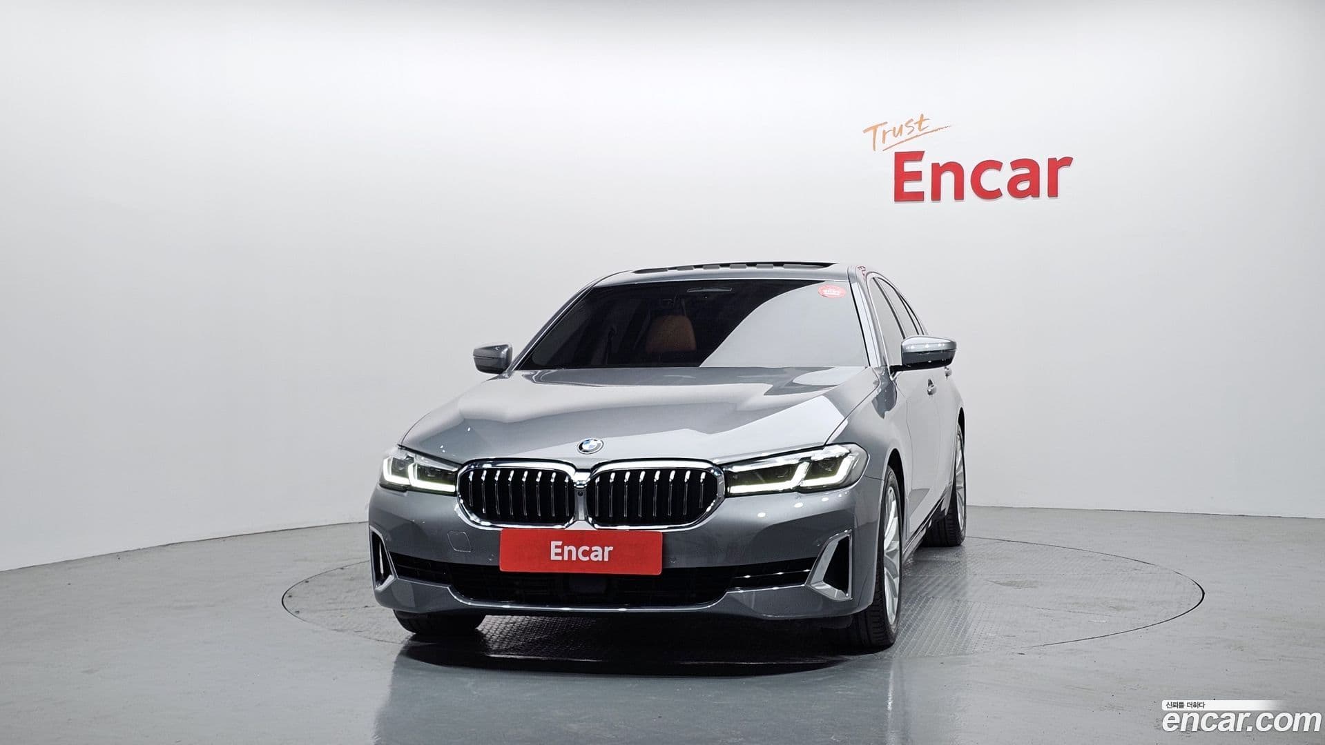 Main__Slider__Photo:5-Series BMW 2023.1-2