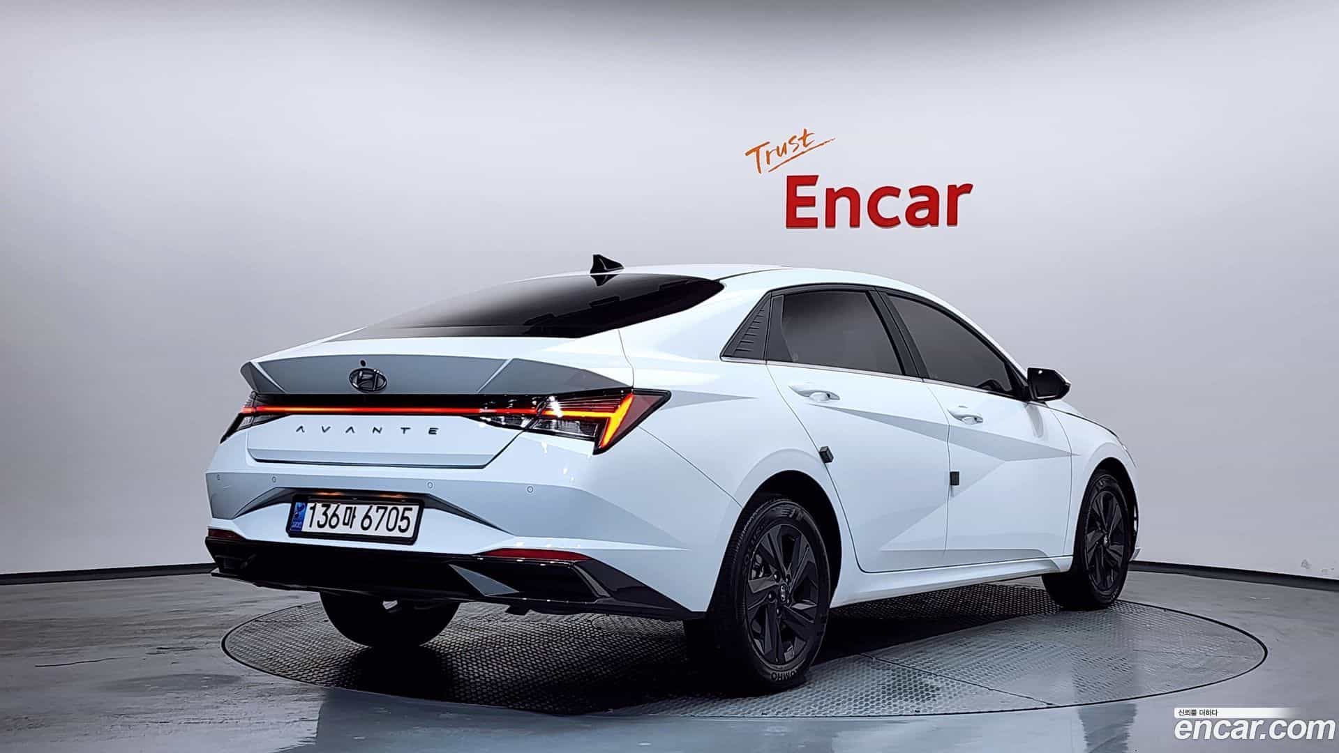 AVANTE Hyundai 2021.11-OUTER-002