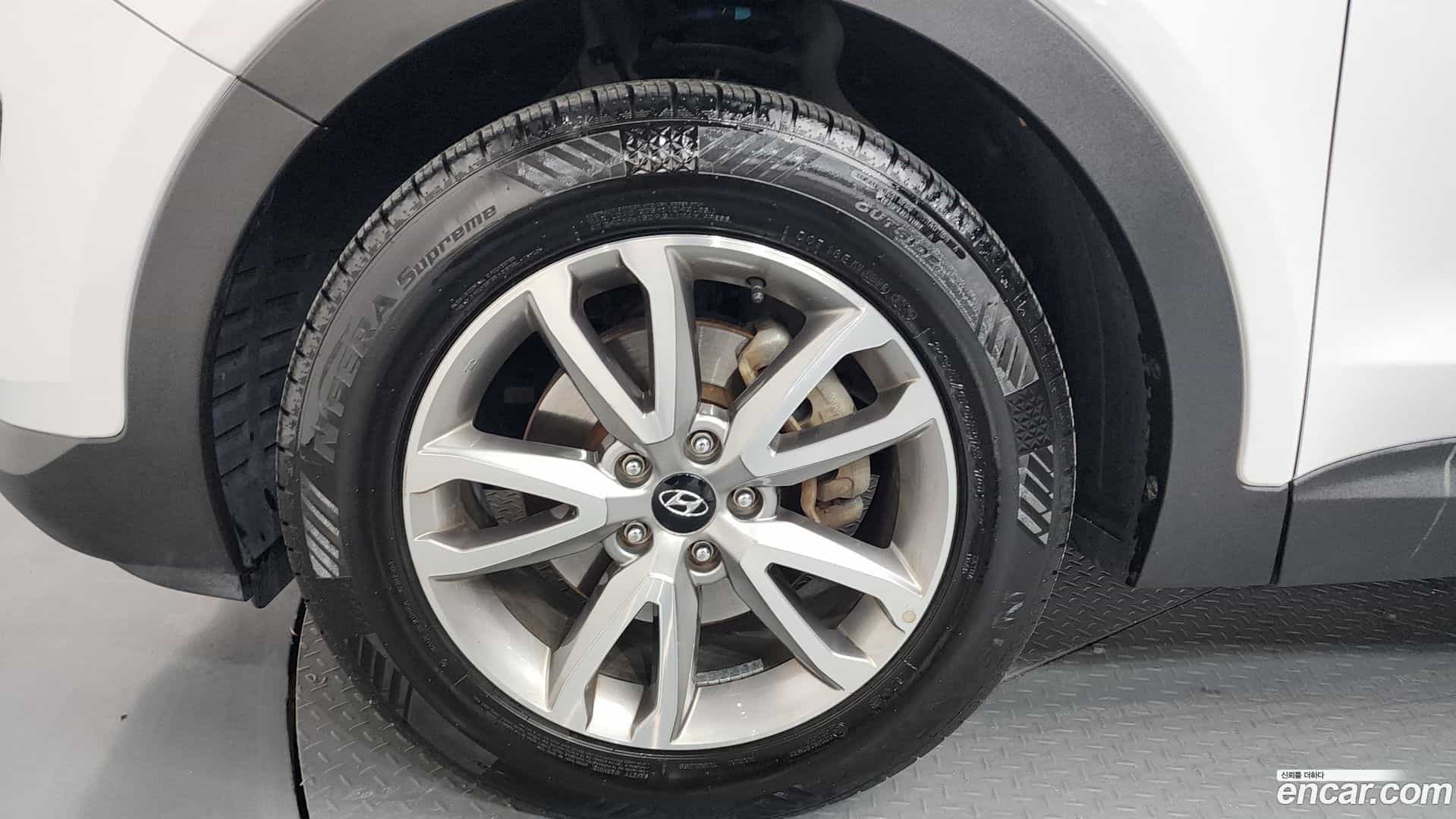 Santafe Hyundai 2014.4-OUTER-005