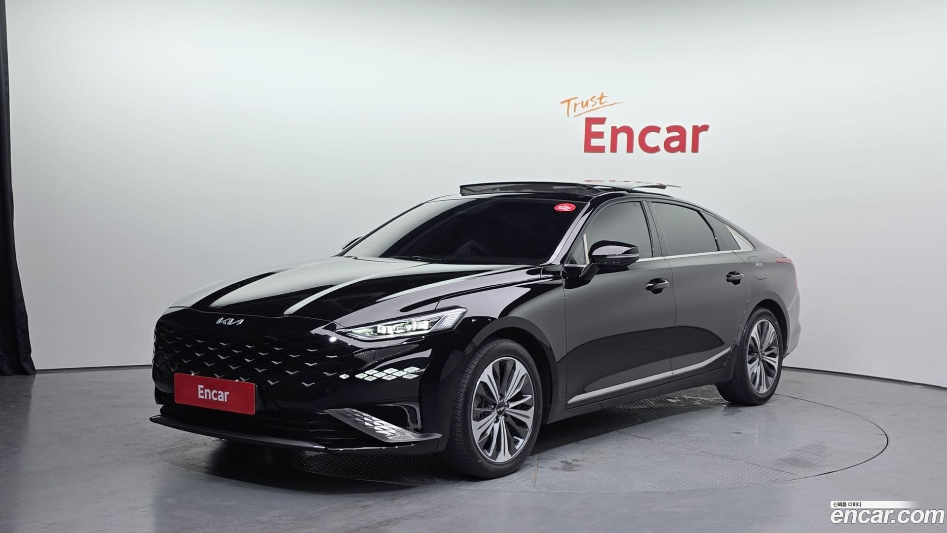 Main__Slider__Photo:K8 Kia 2021.4-0