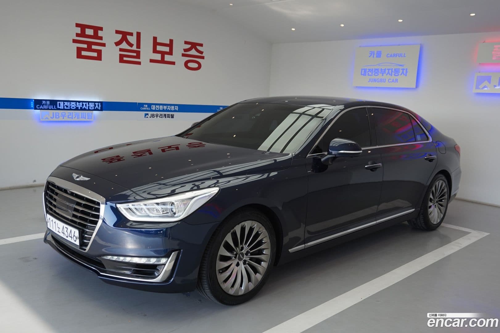 Main__Slider__Photo:EQ900 Genesis 2018.4-0