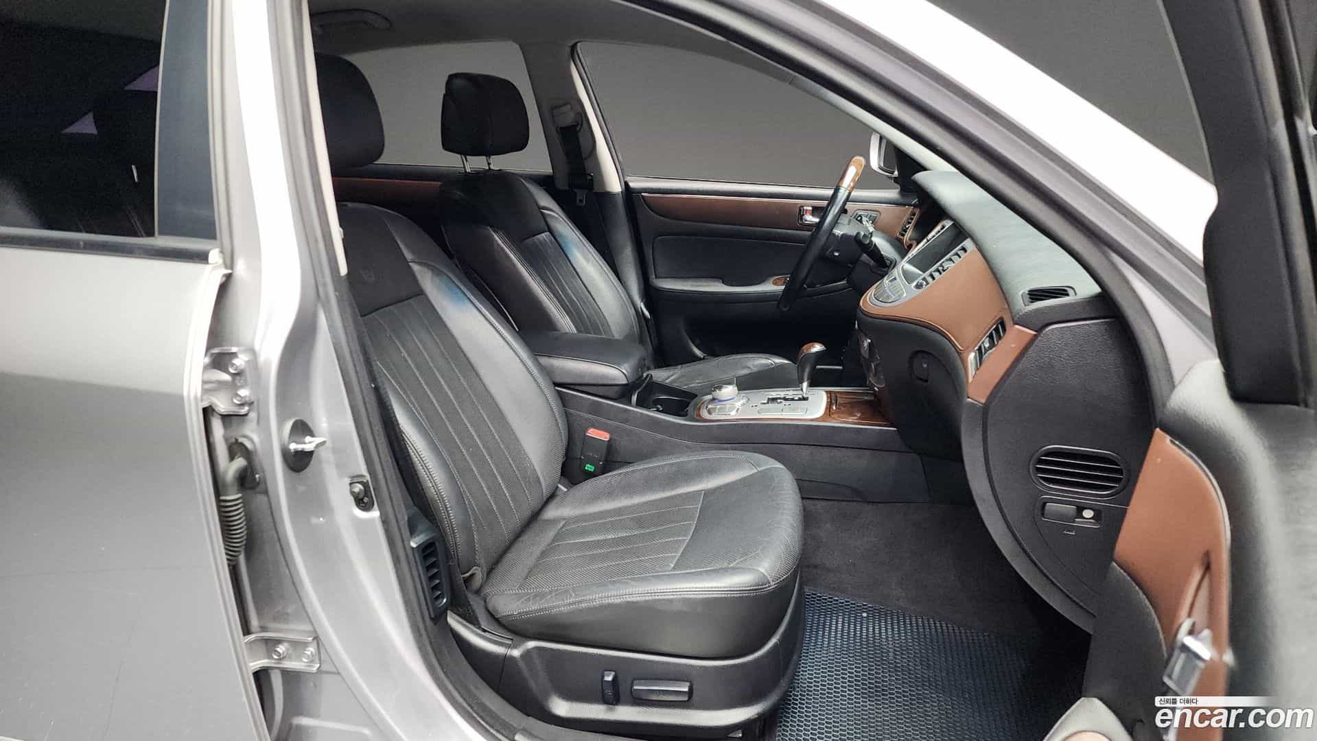 Genesis Hyundai 2011.0-OPTION-015