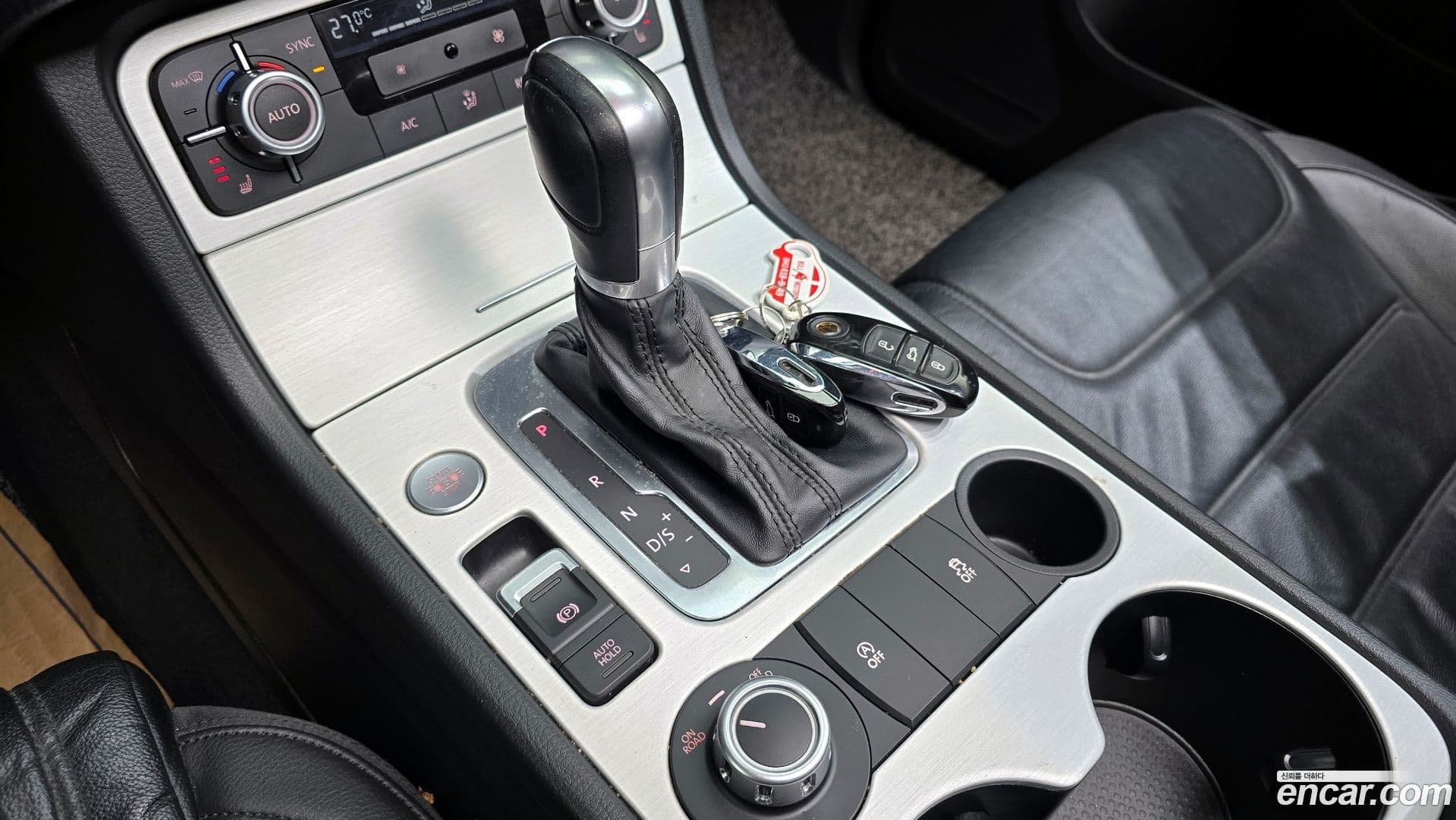 Main__Slider__Photo:Touareg Volkswagen 2014.6-8