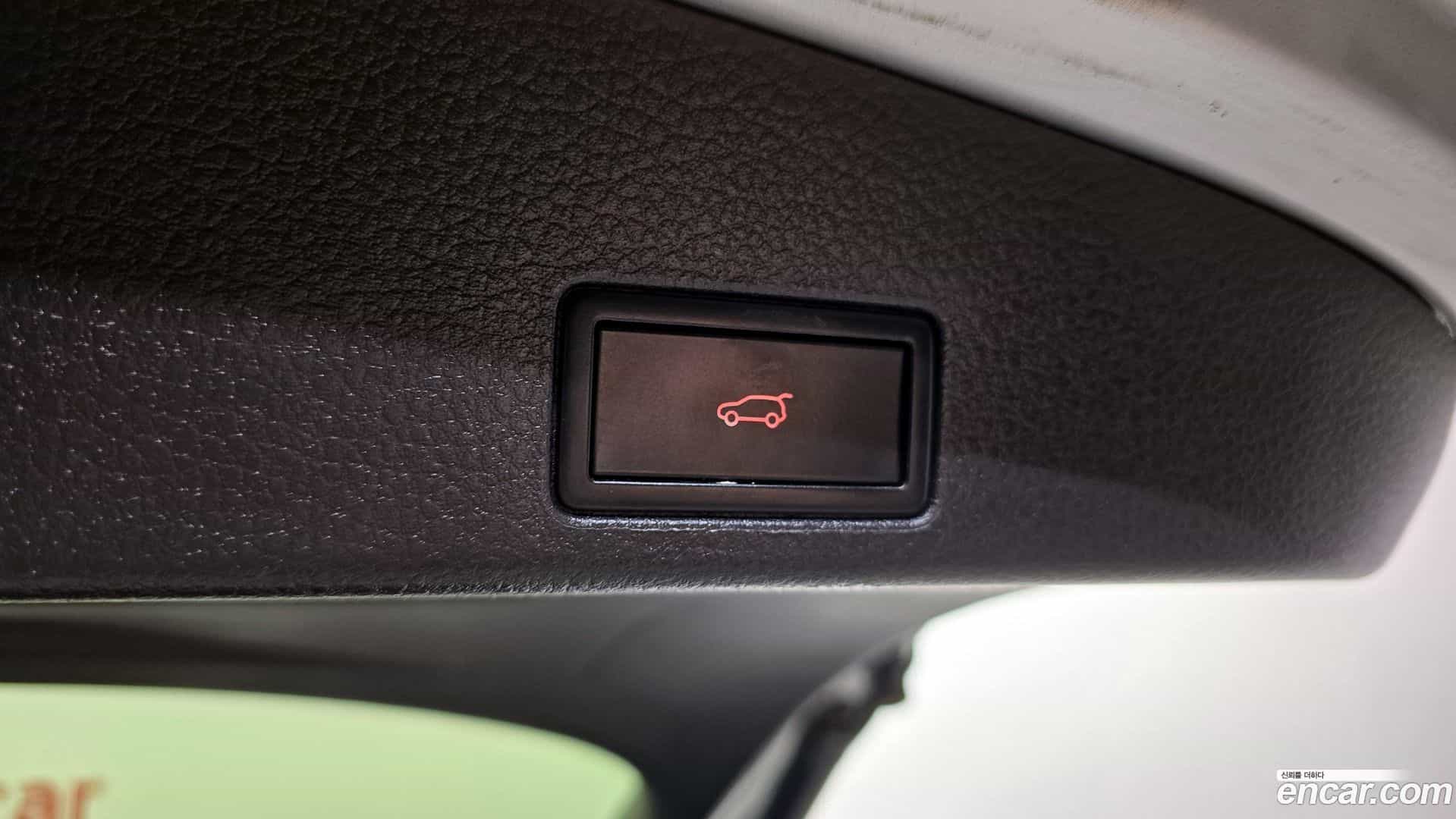 Touareg Volkswagen 2014.6-OPTION-024