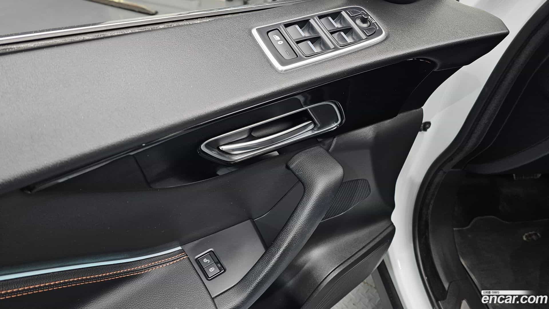 F-PACE Jaguar 2019.5-OPTION-020