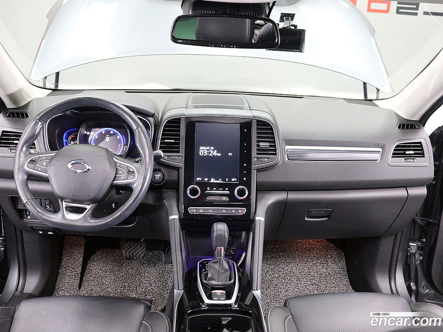 Main__Slider__Photo:QM6 Renault-KoreaSamsung 2022.10-13