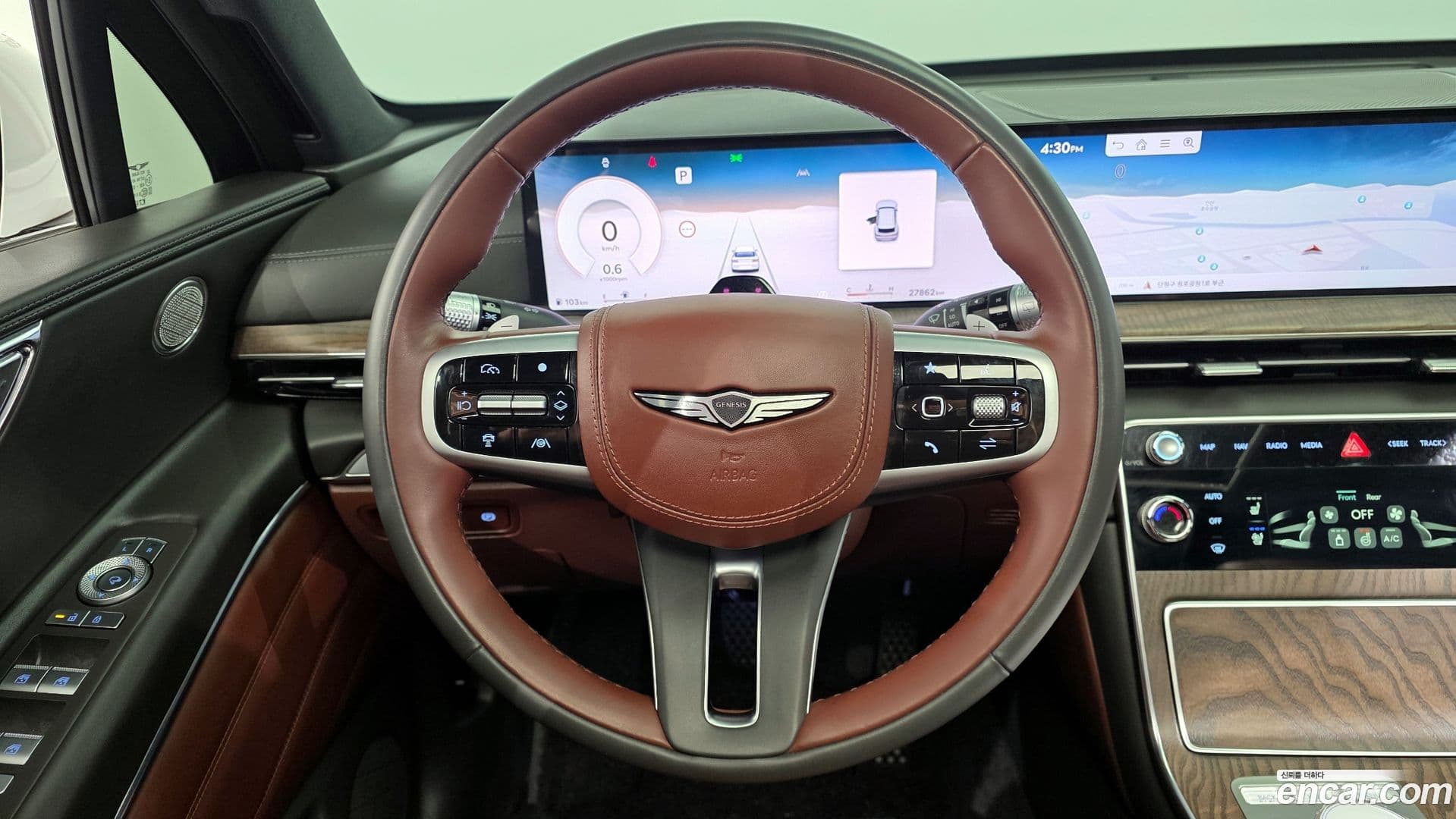 Main__Slider__Photo:GV80 Genesis 2024.0-12