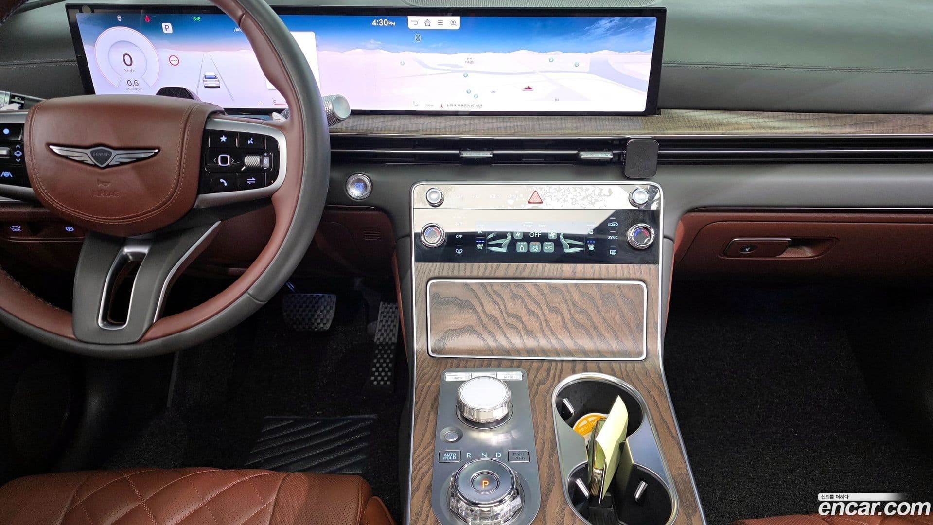 Main__Slider__Photo:GV80 Genesis 2024.0-18