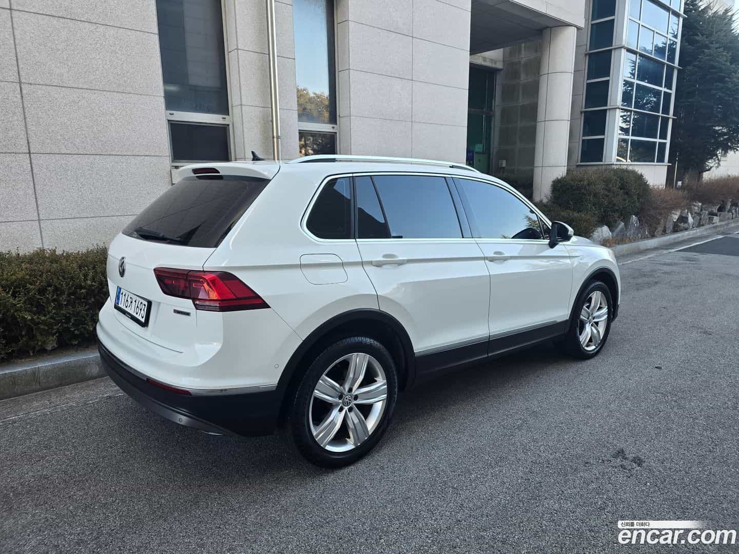 Tiguan Volkswagen 2020.6-OUTER-004