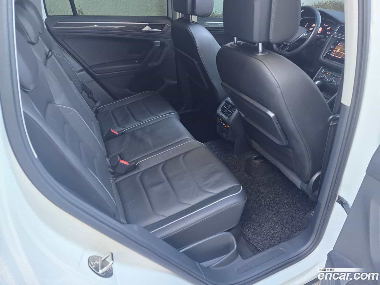 Tiguan Volkswagen 2020.6-OPTION-015