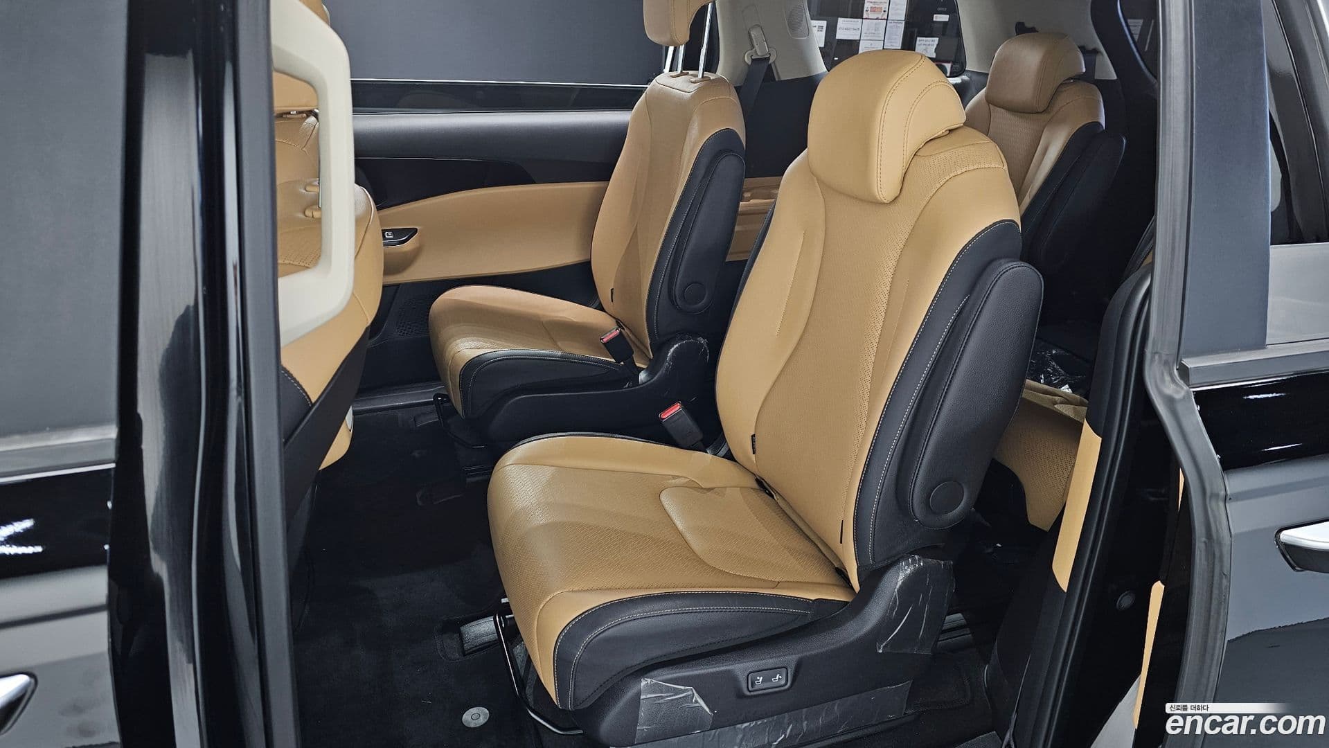 Main__Slider__Photo:Canival Kia 2022.11-11