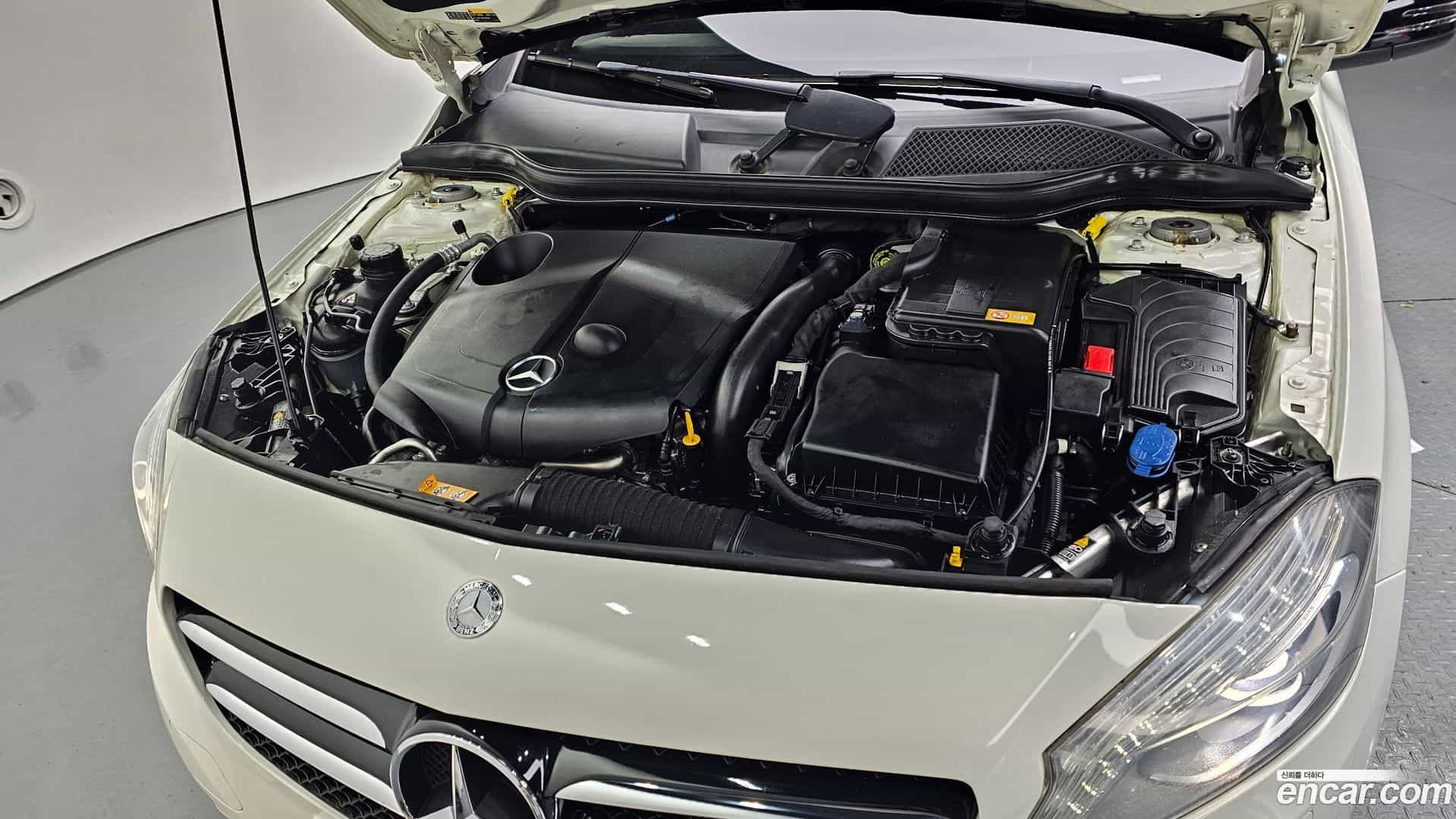 A-Class Mercedes-Benz 2014.1-INNER-006