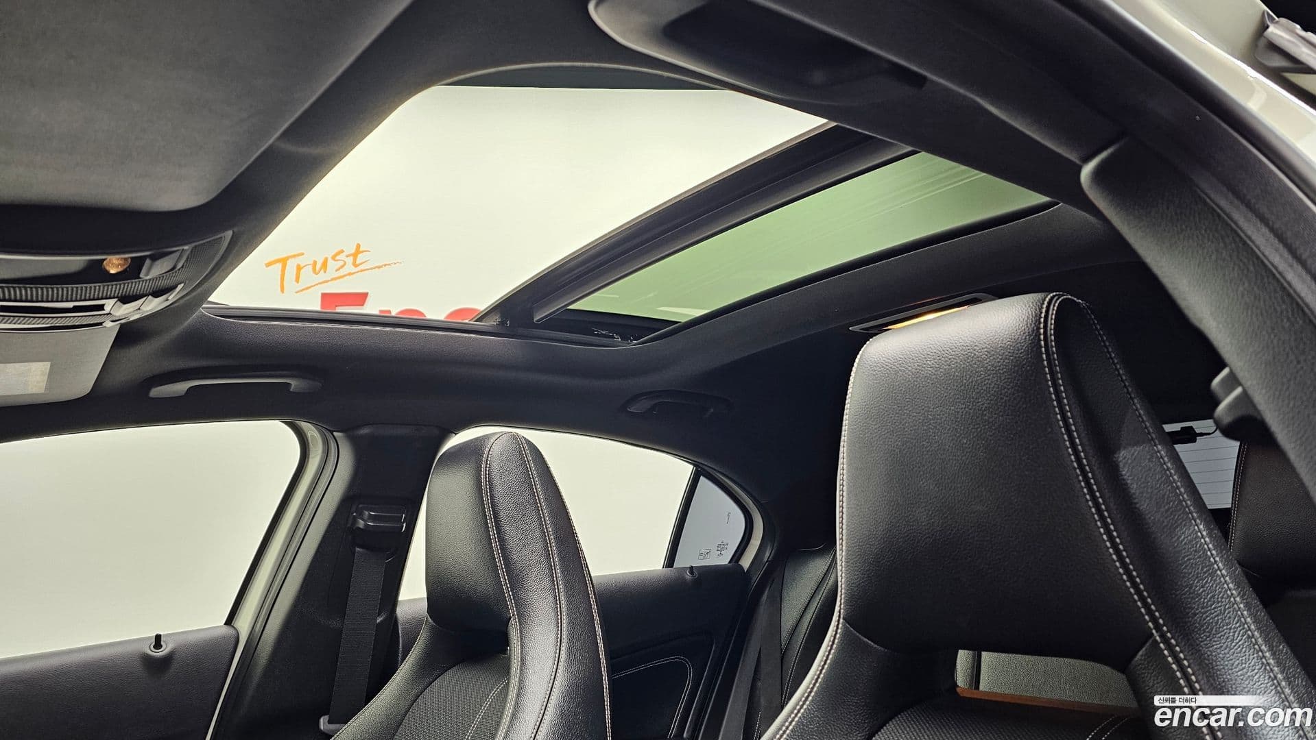 Main__Slider__Photo:A-Class Mercedes-Benz 2014.1-18