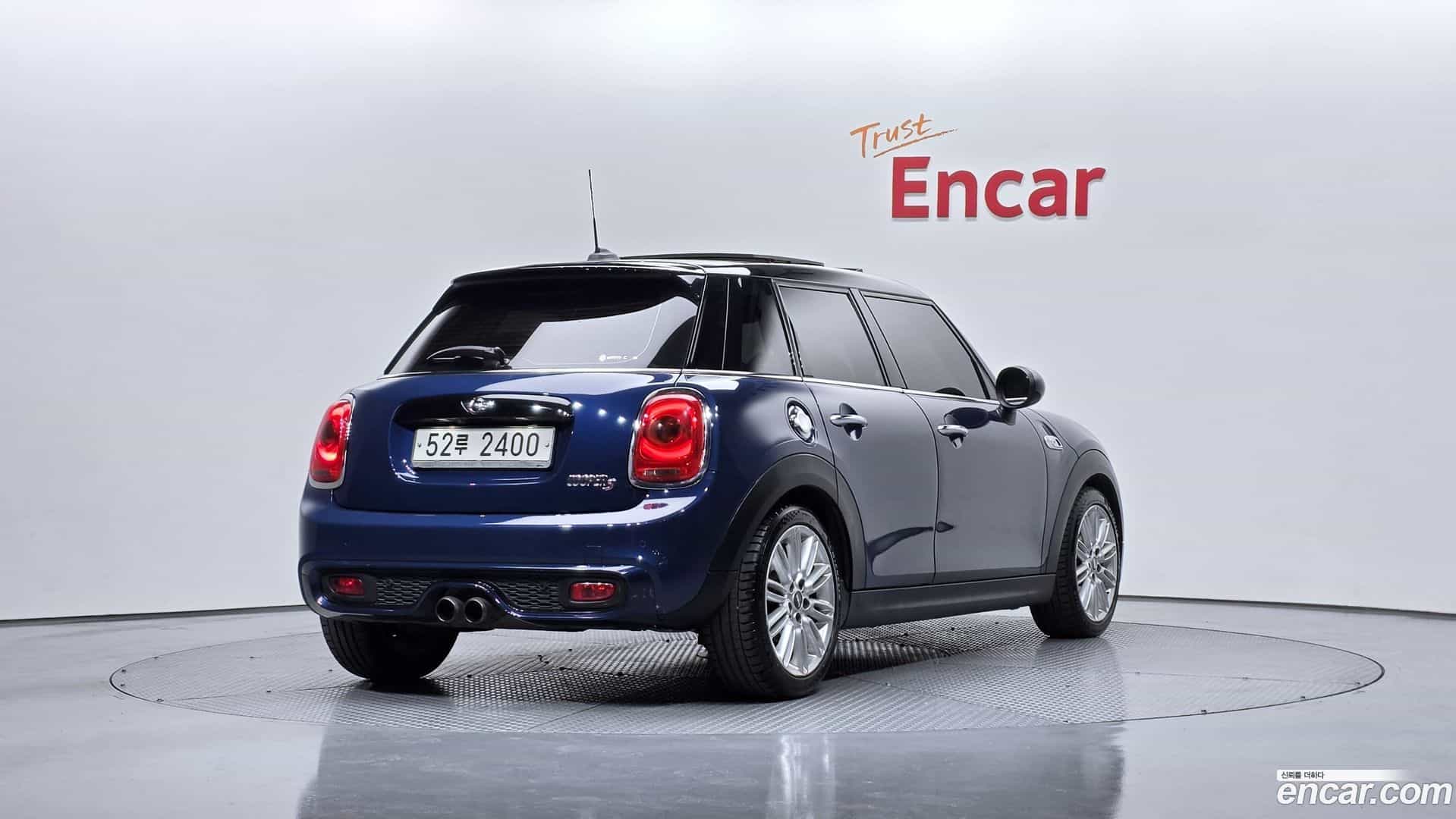 Cooper Mini 2017.3-OUTER-002