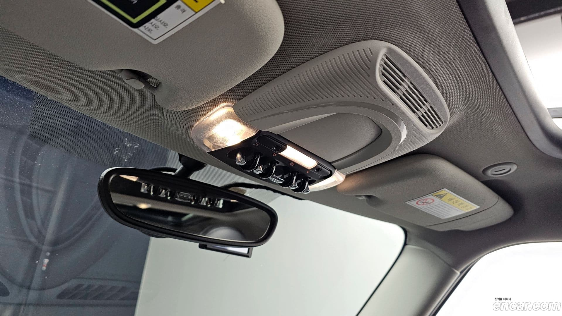 Main__Slider__Photo:Cooper Mini 2017.3-12