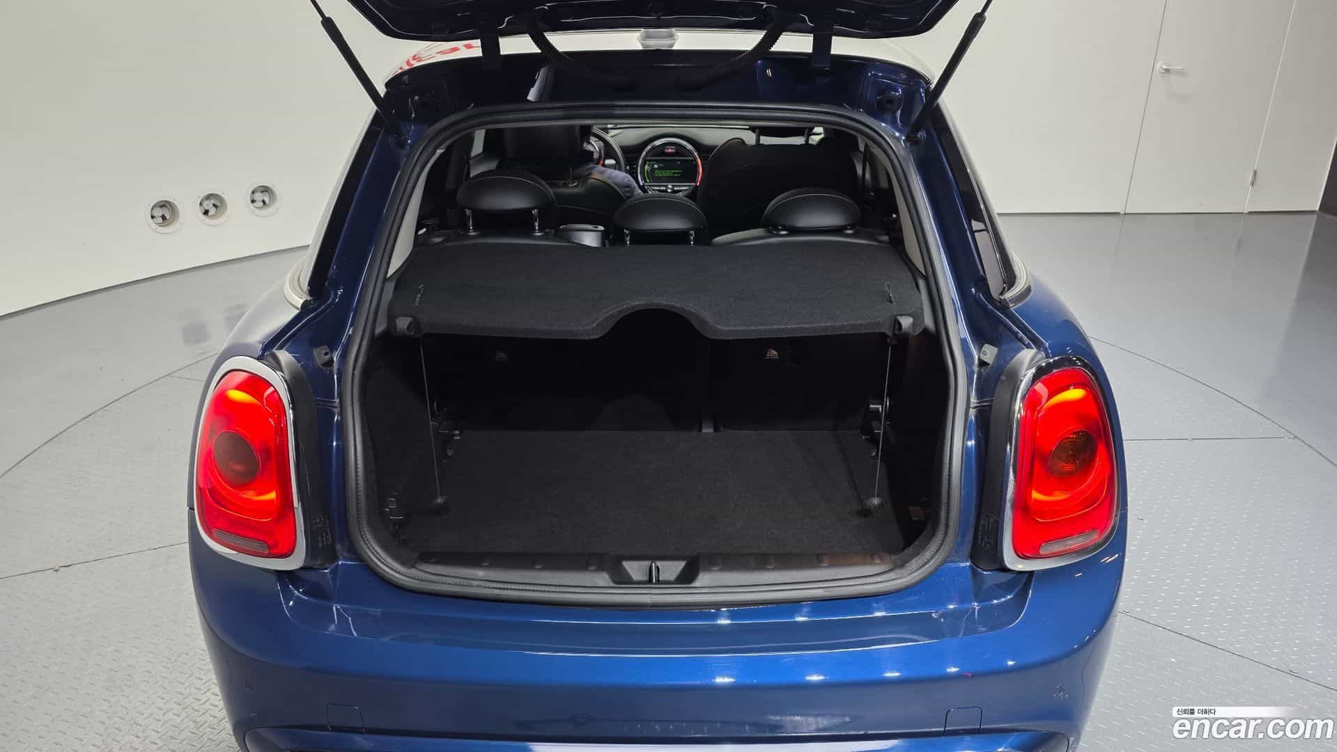 Cooper Mini 2017.3-OPTION-024