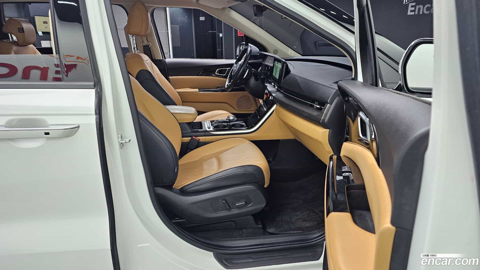 Canival Kia 2022.3-OPTION-015