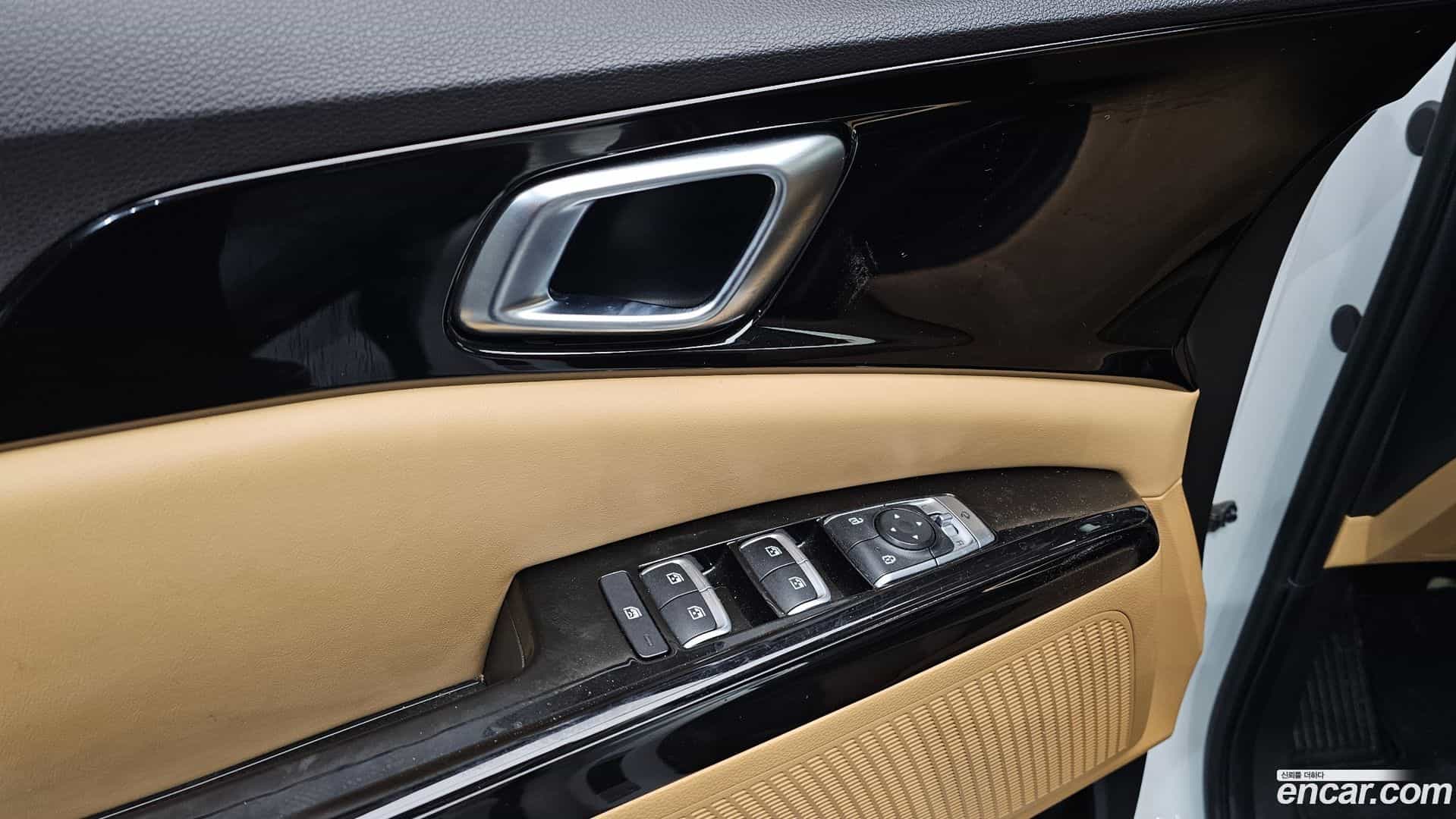 Canival Kia 2022.3-OPTION-020