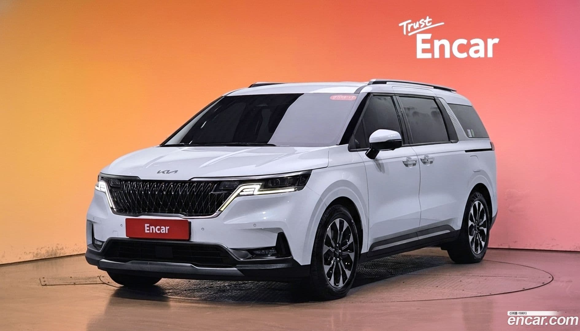 Main__Slider__Photo:Canival Kia 2022.3-0