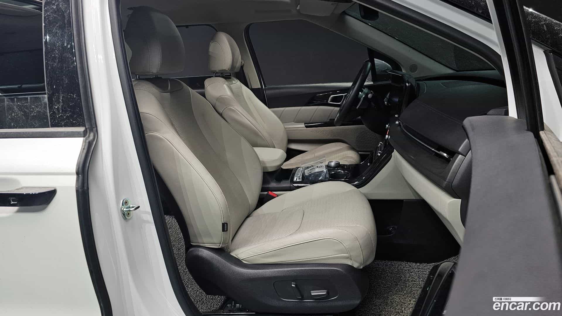 Canival Kia 2022.10-INNER-010