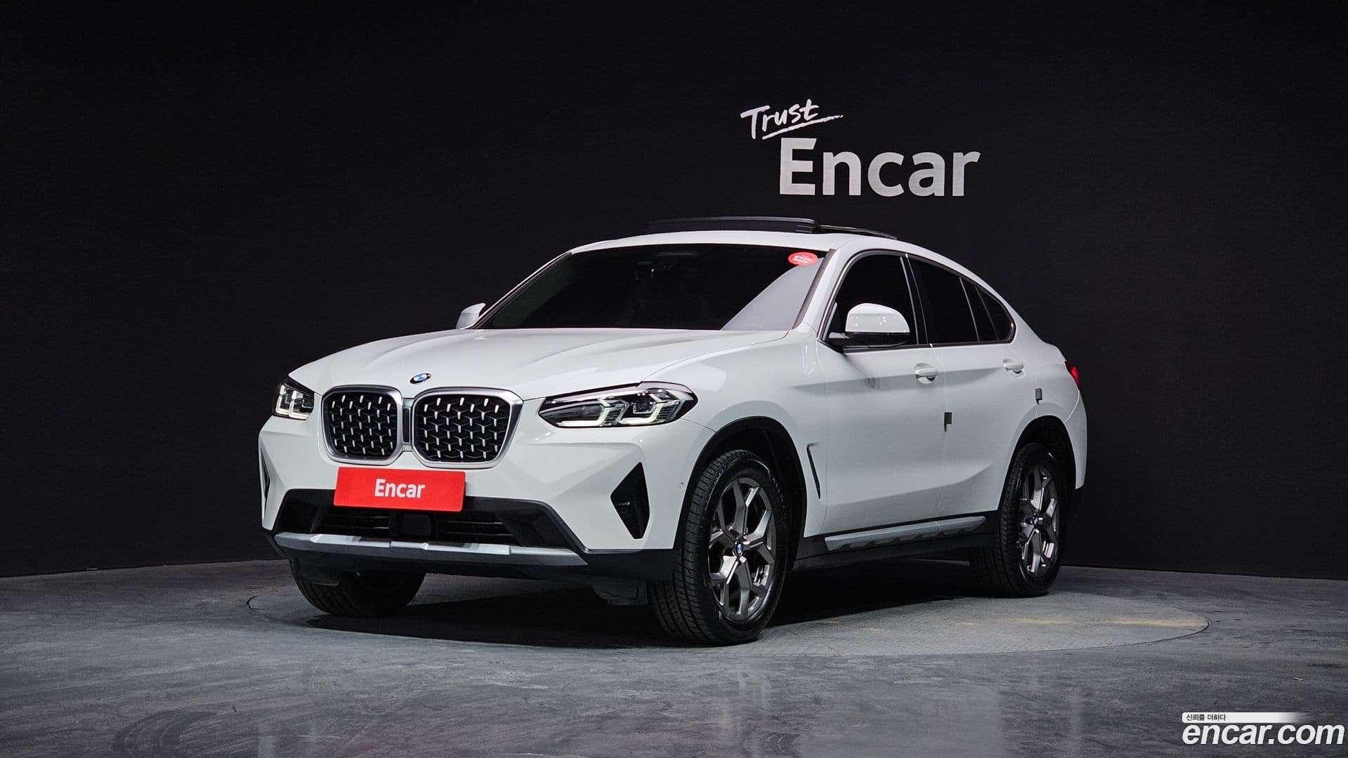 Main__Slider__Photo:X4 BMW 2022.0-0