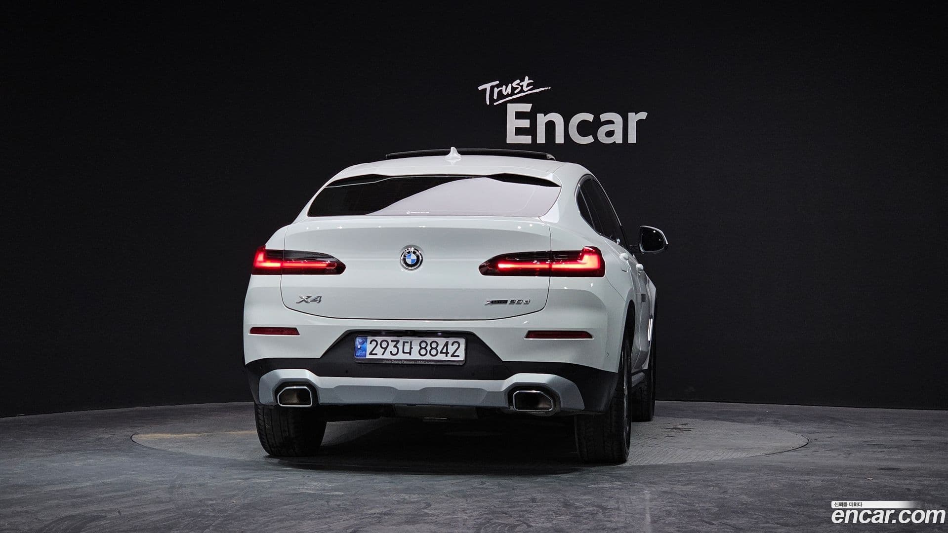 Main__Slider__Photo:X4 BMW 2022.0-3