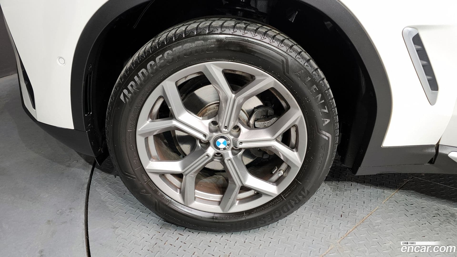 Main__Slider__Photo:X4 BMW 2022.0-4