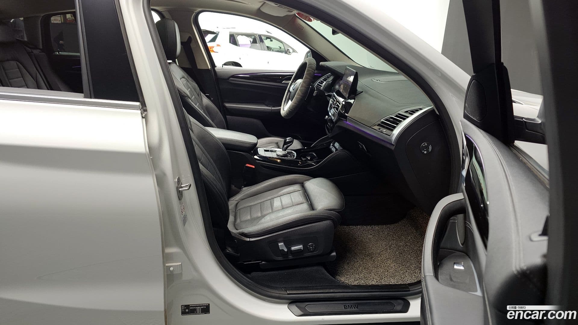 Main__Slider__Photo:X4 BMW 2022.0-10