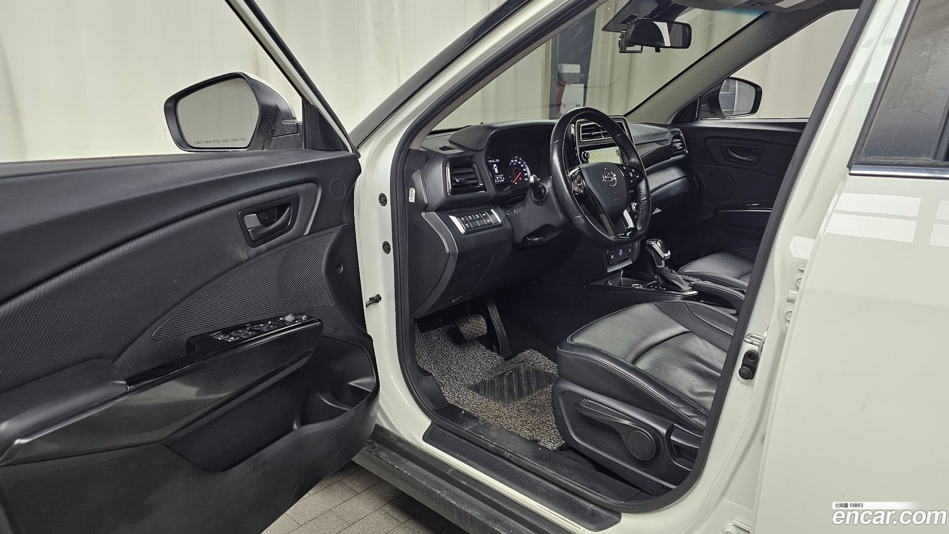 Main__Slider__Photo:TIBOLI KG_Mobility_Ssangyong 2020.9-9