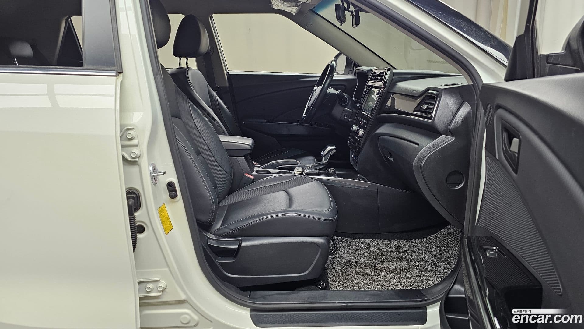 Main__Slider__Photo:TIBOLI KG_Mobility_Ssangyong 2020.9-10