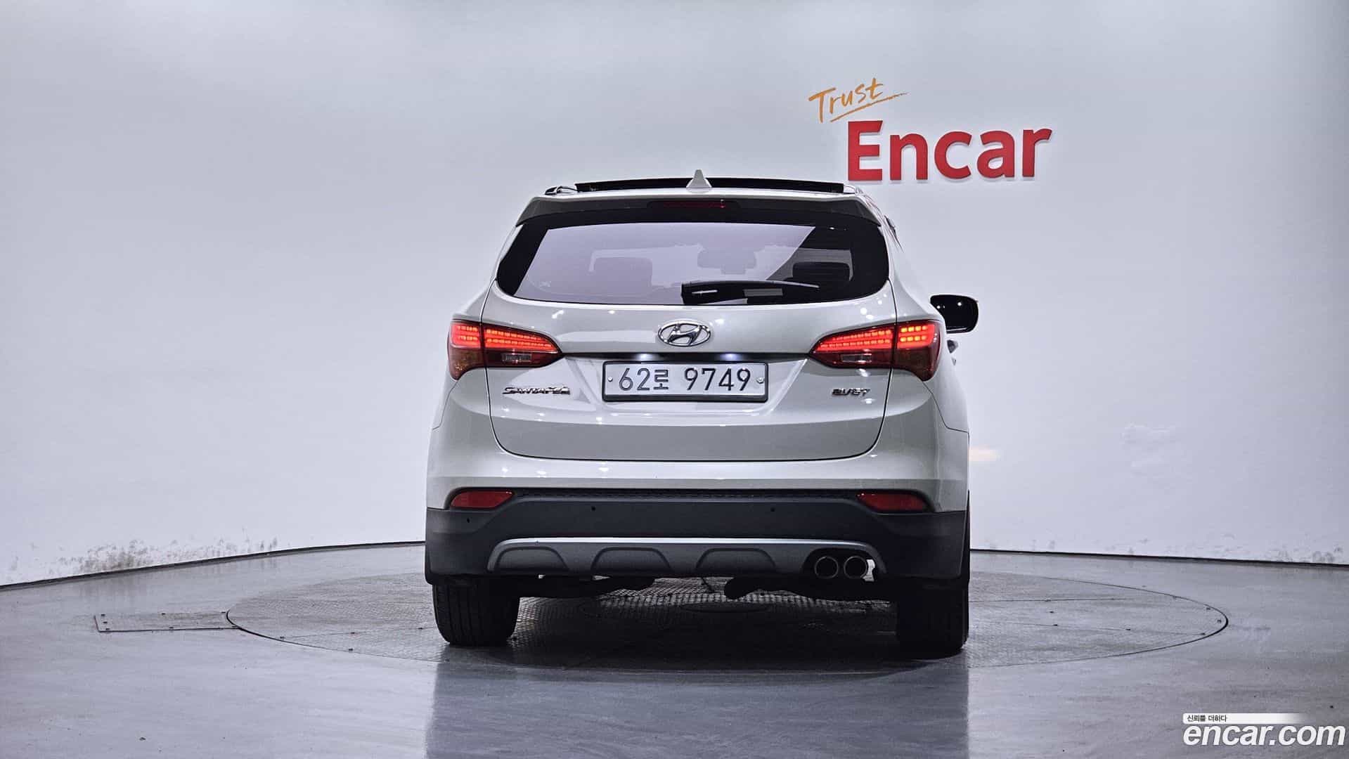 Santafe Hyundai 2012.4-OUTER-004