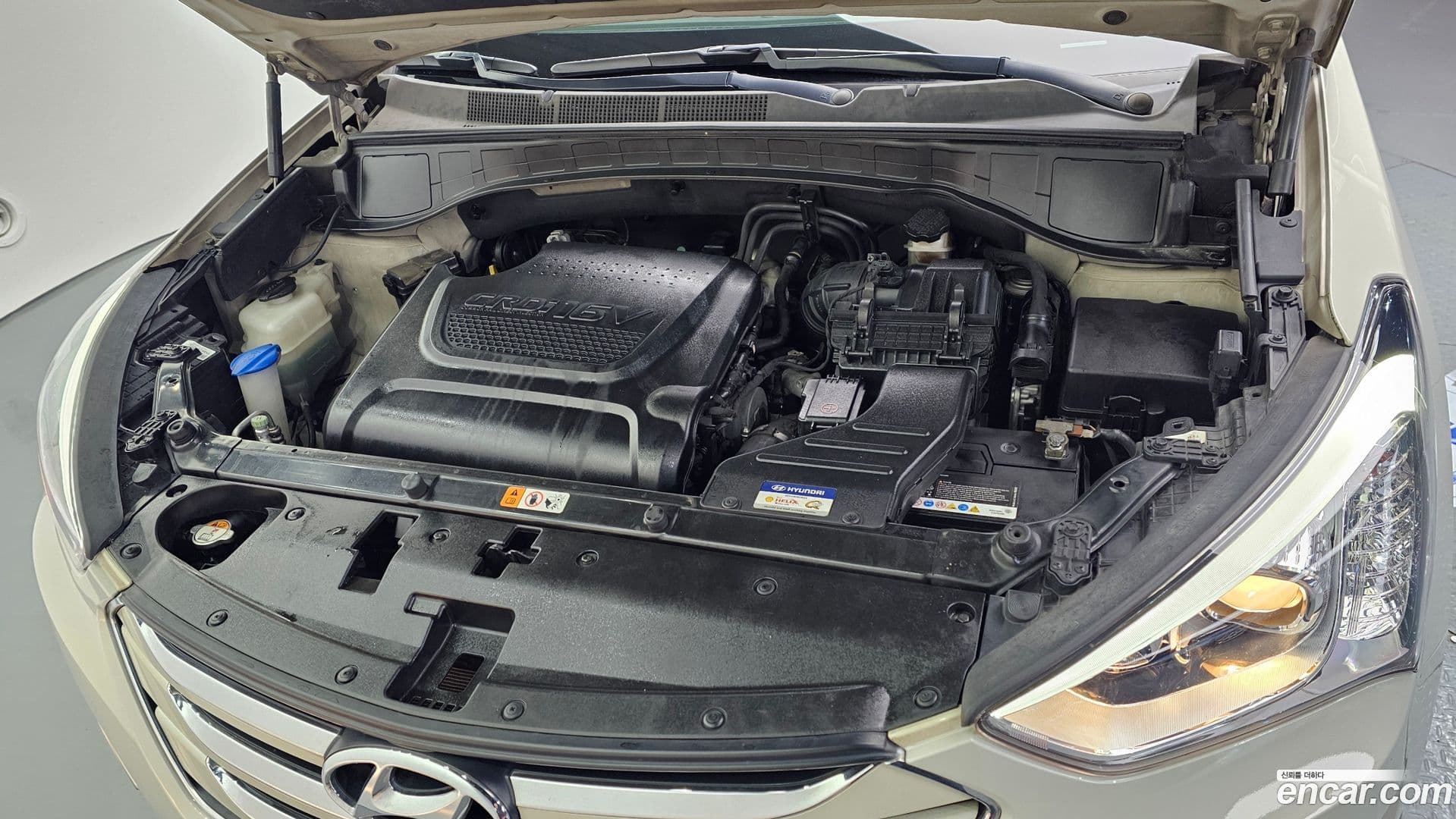 Main__Slider__Photo:Santafe Hyundai 2012.4-5