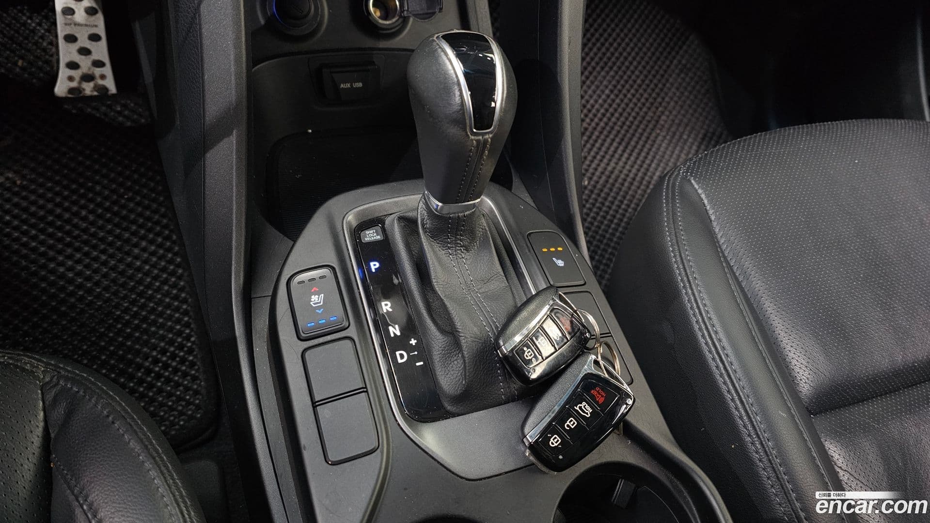 Main__Slider__Photo:Santafe Hyundai 2012.4-8