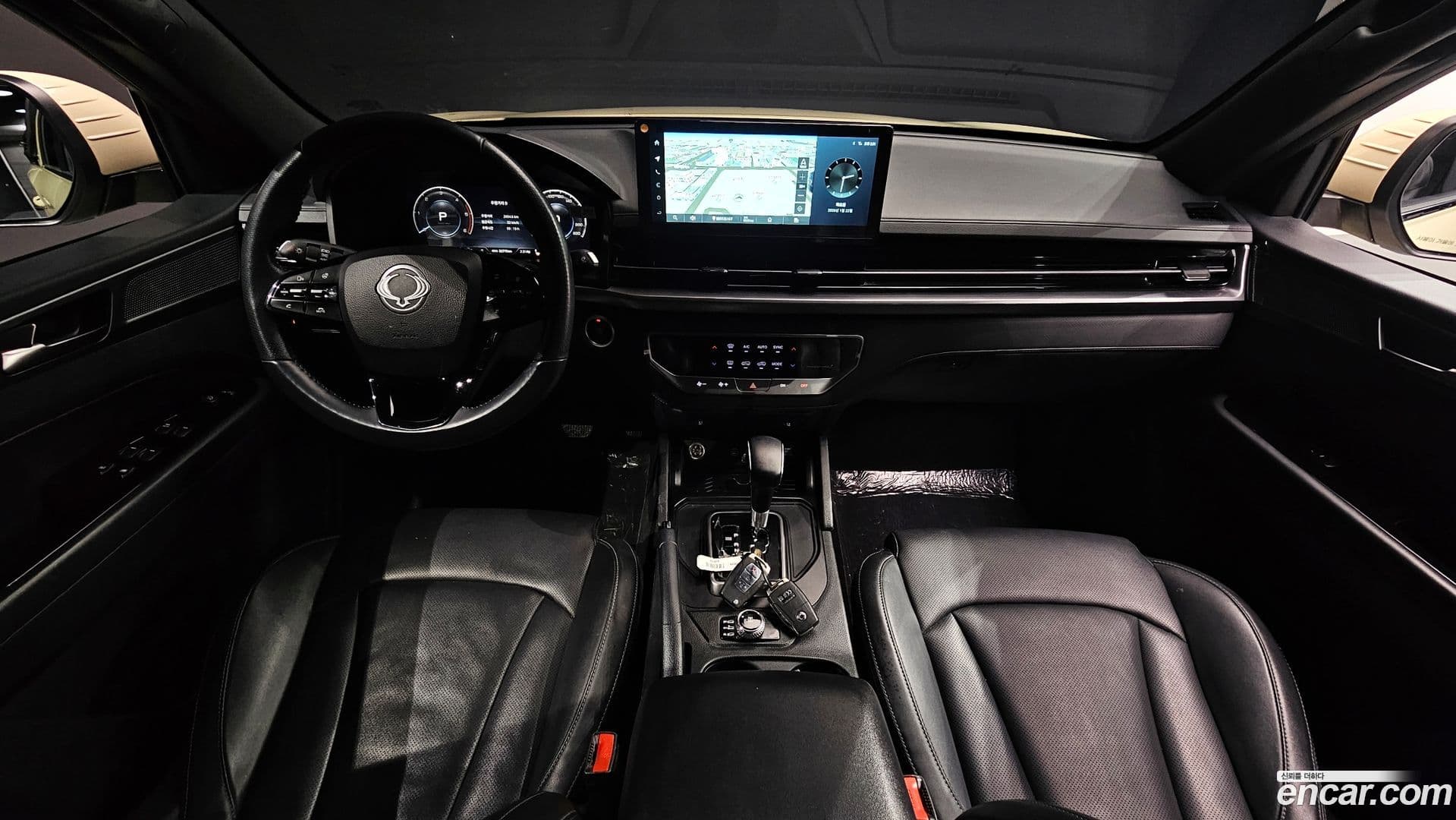 Main__Slider__Photo:Rexton KG_Mobility_Ssangyong 2023.9-6