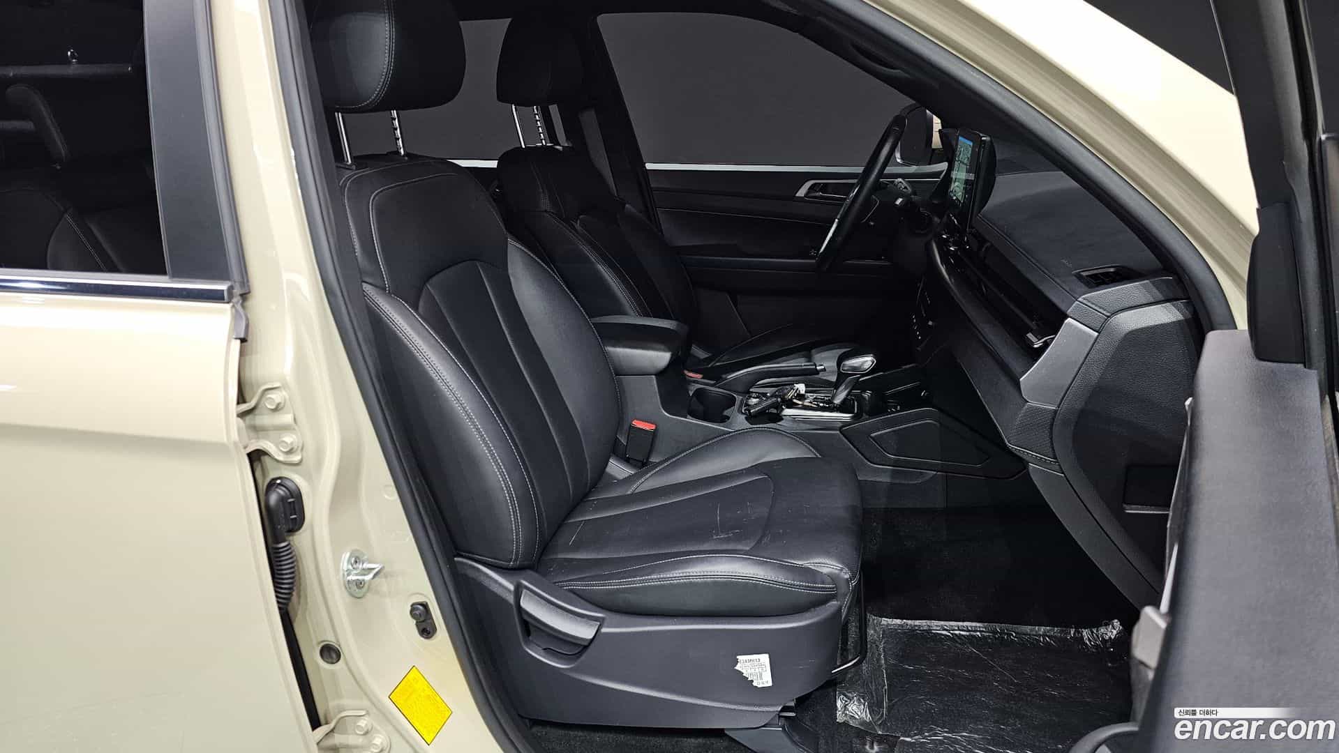 Rexton KG_Mobility_Ssangyong 2023.9-INNER-010