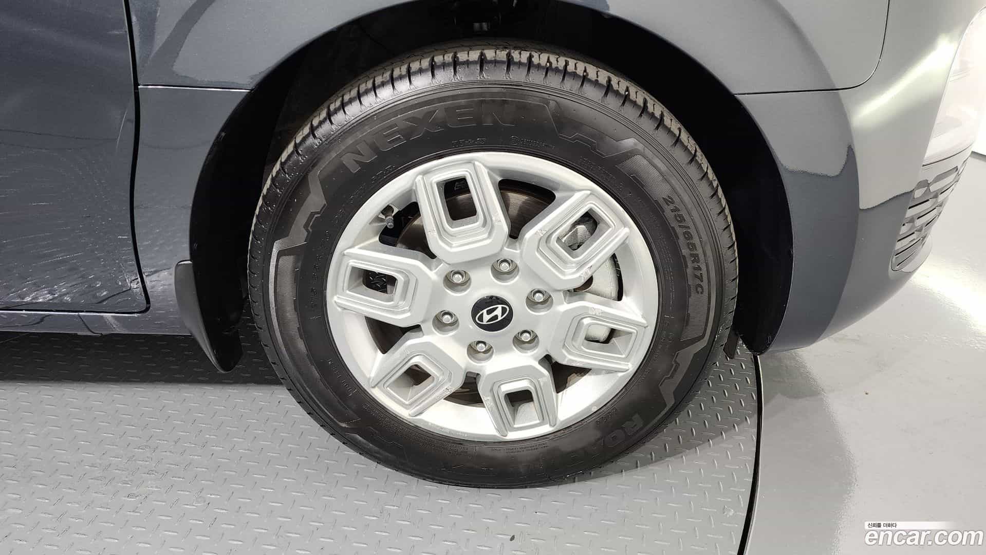 Staria Hyundai 2024.9-OUTER-005