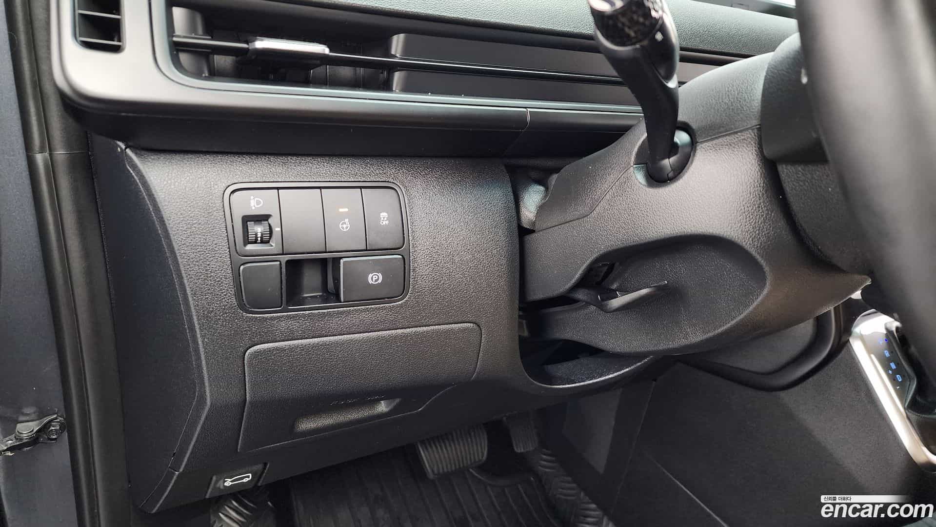 Staria Hyundai 2024.9-OPTION-021