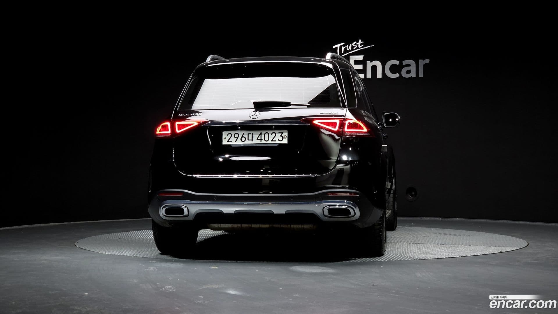 Main__Slider__Photo:GLE-Class Mercedes-Benz 2020.4-3