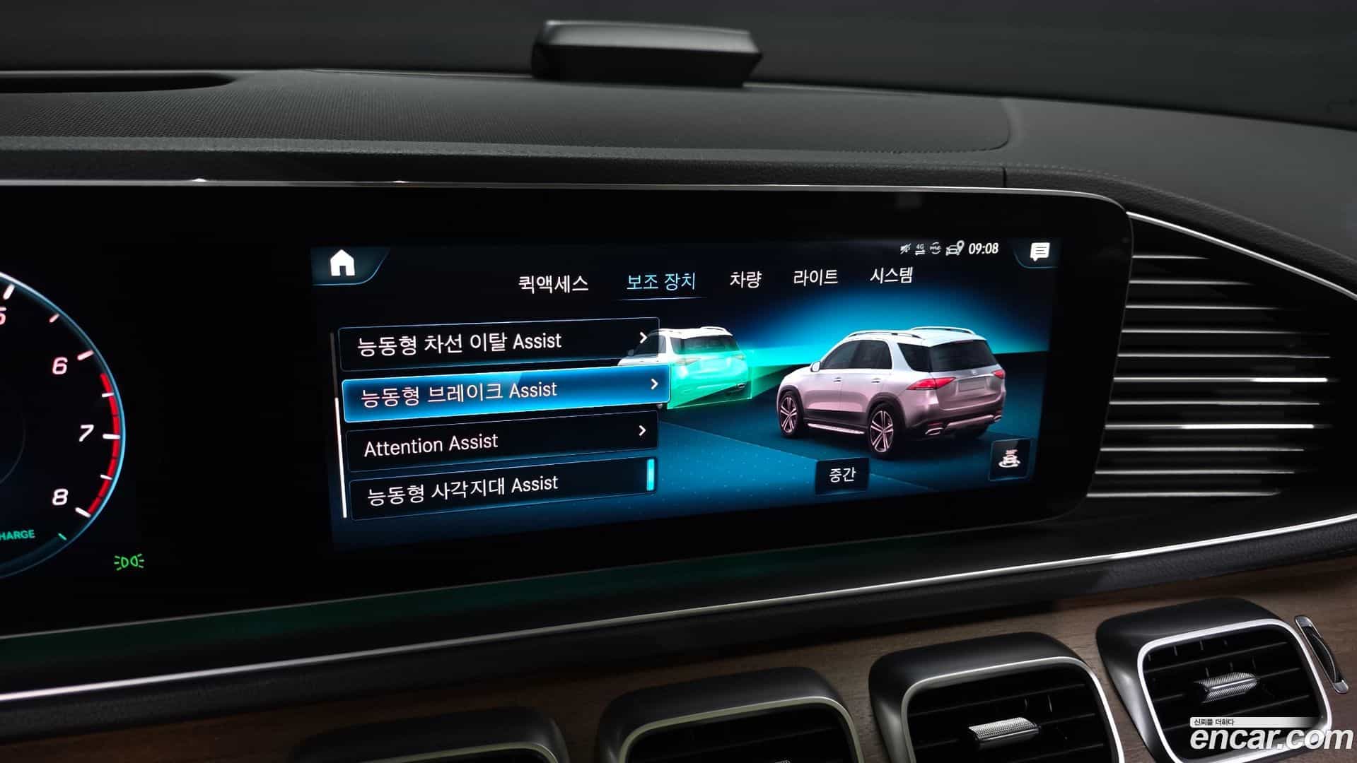 GLE-Class Mercedes-Benz 2020.4-OPTION-020