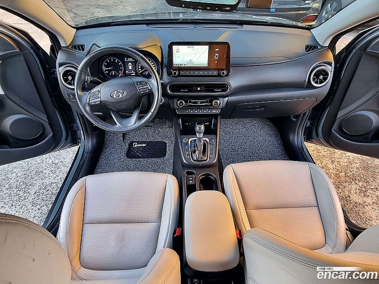 Main__Slider__Photo:Kona Hyundai 2020.10-4